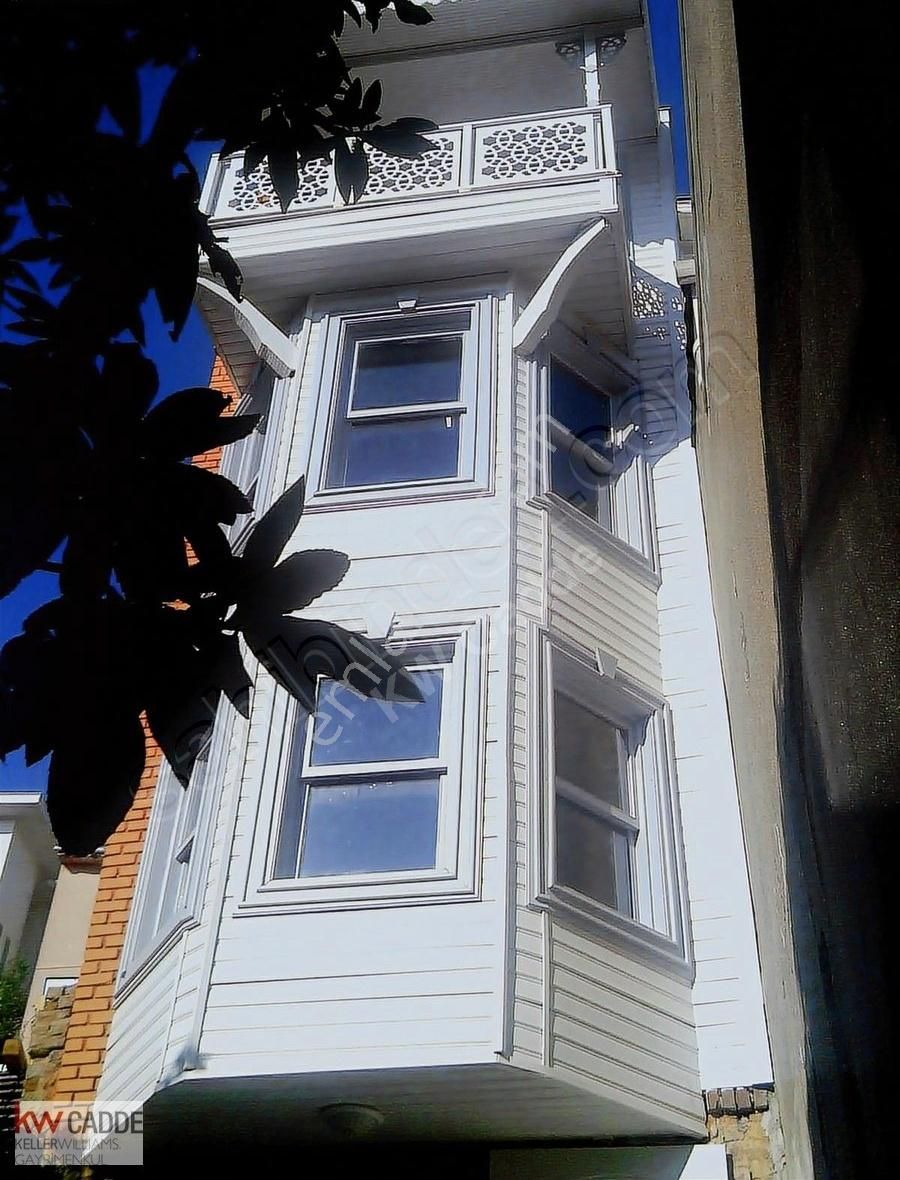 Üsküdar Kuzgucuk Da Boğaz Manzaralı Satılık Köşk & Konak - Görsel 11