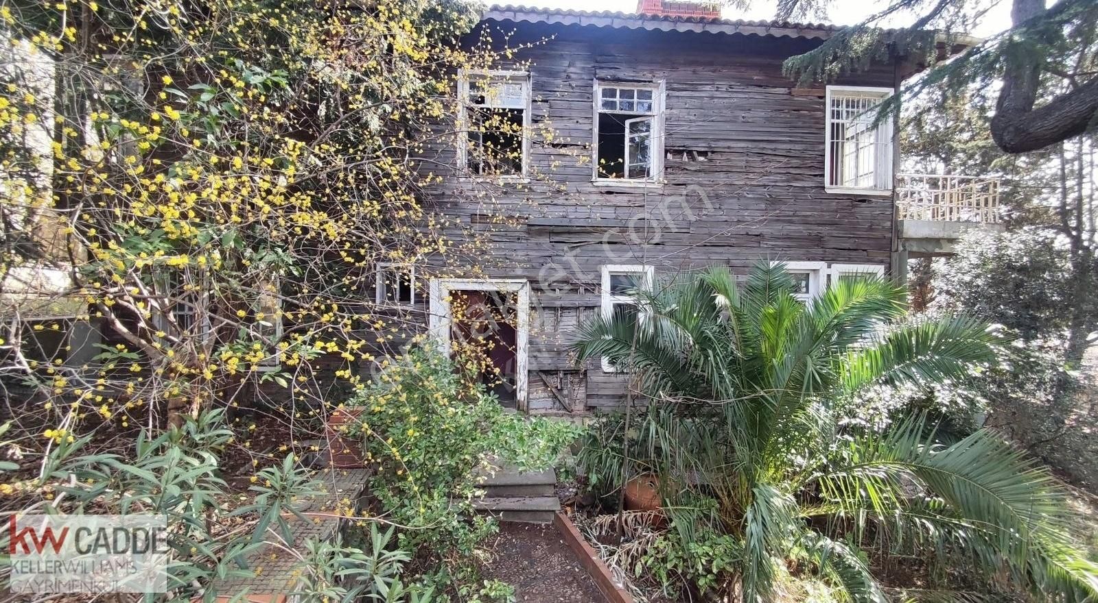 Zehra Hanım Köşkü Beylerbeyin De 2.450m² Bahçeli Boğaz Manzaralı - Görsel 12