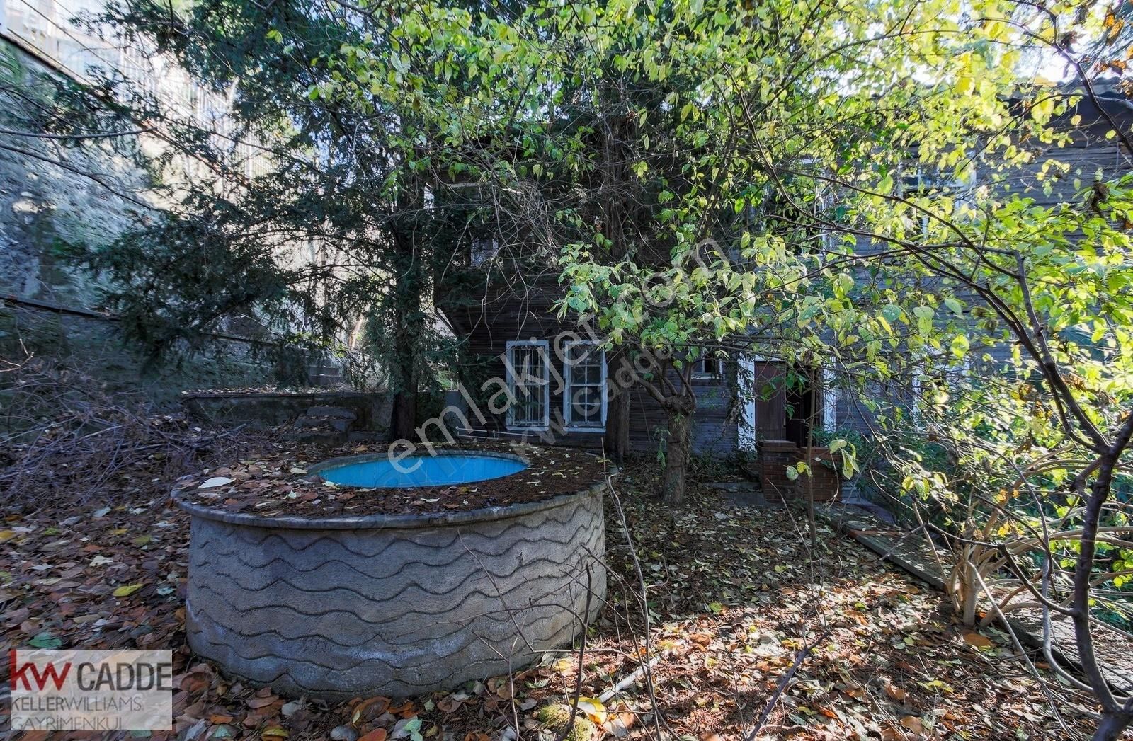 Zehra Hanım Köşkü Beylerbeyin De 2.450m² Bahçeli Boğaz Manzaralı - Görsel 11