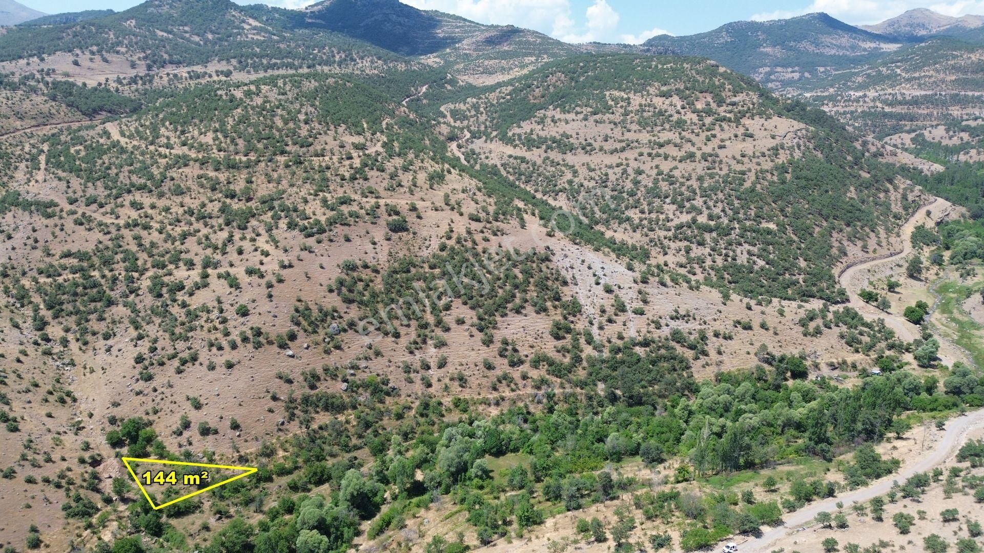 Meram Yeşildere 144 M2 Müstakil Tapulu Bahçe