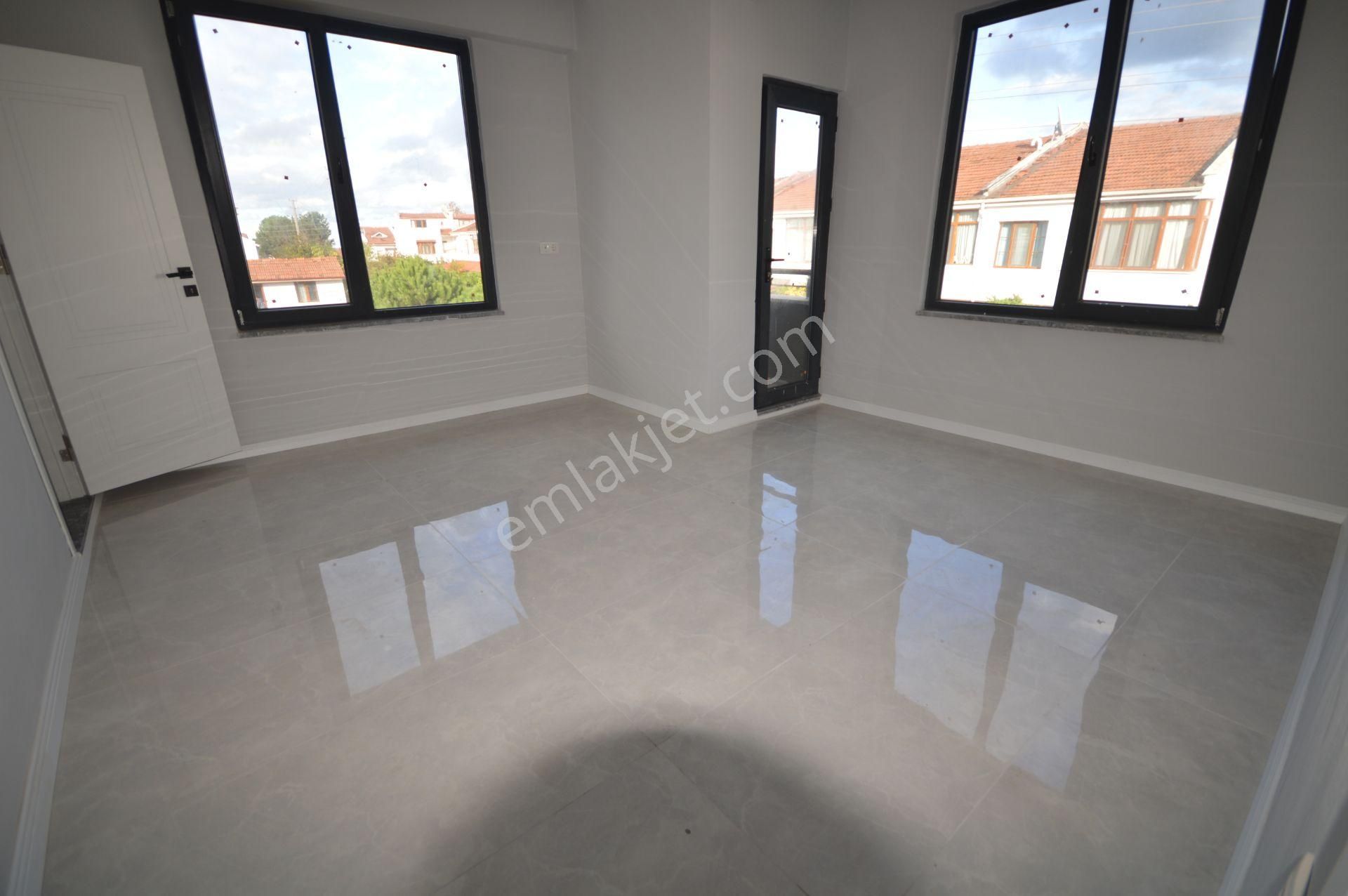 Kocaali De Bahçeli, Taş Detaylı Şık 4+1 Villa - Görsel 16