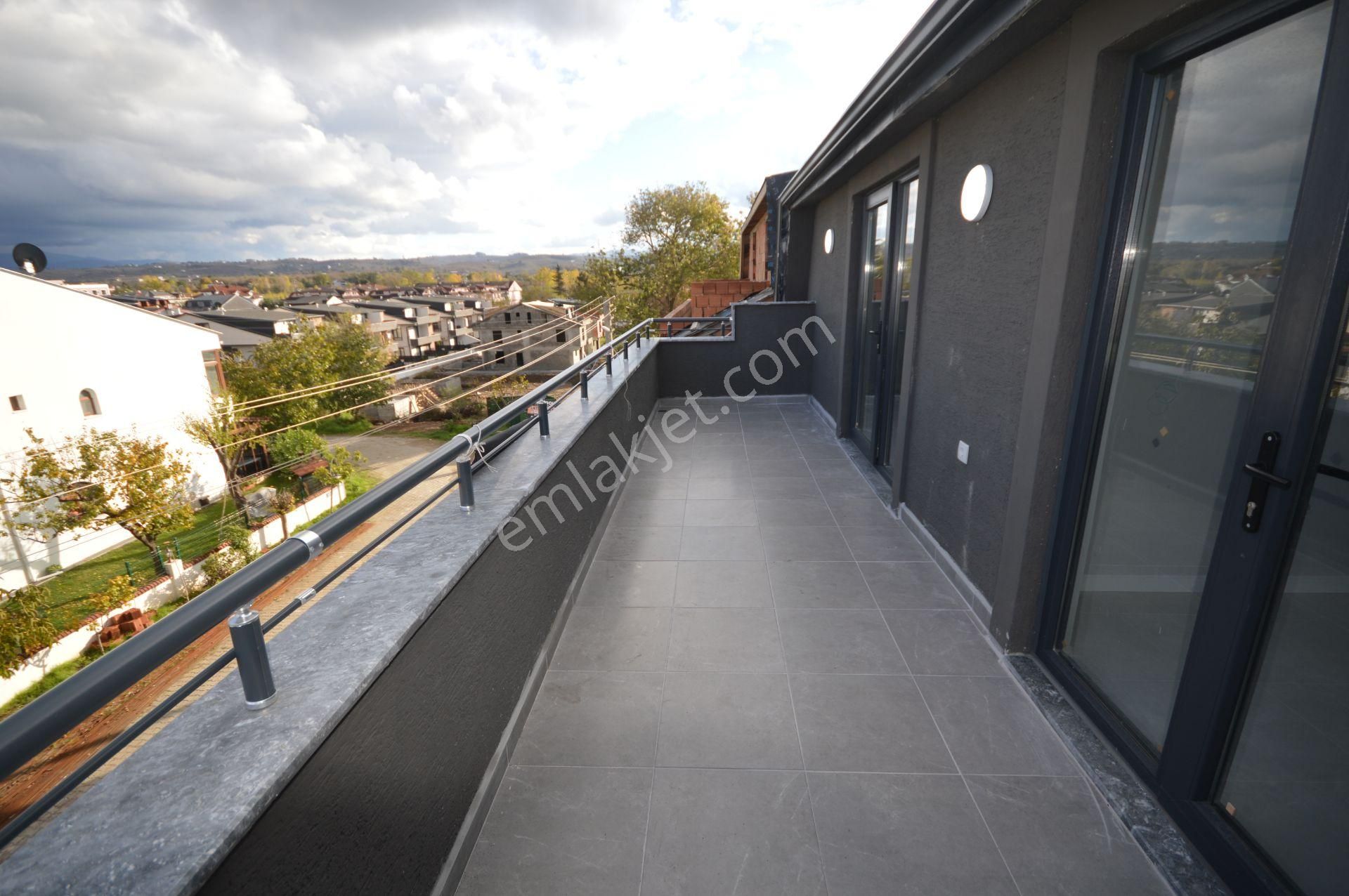 Kocaali De Bahçeli, Taş Detaylı Şık 4+1 Villa - Görsel 28