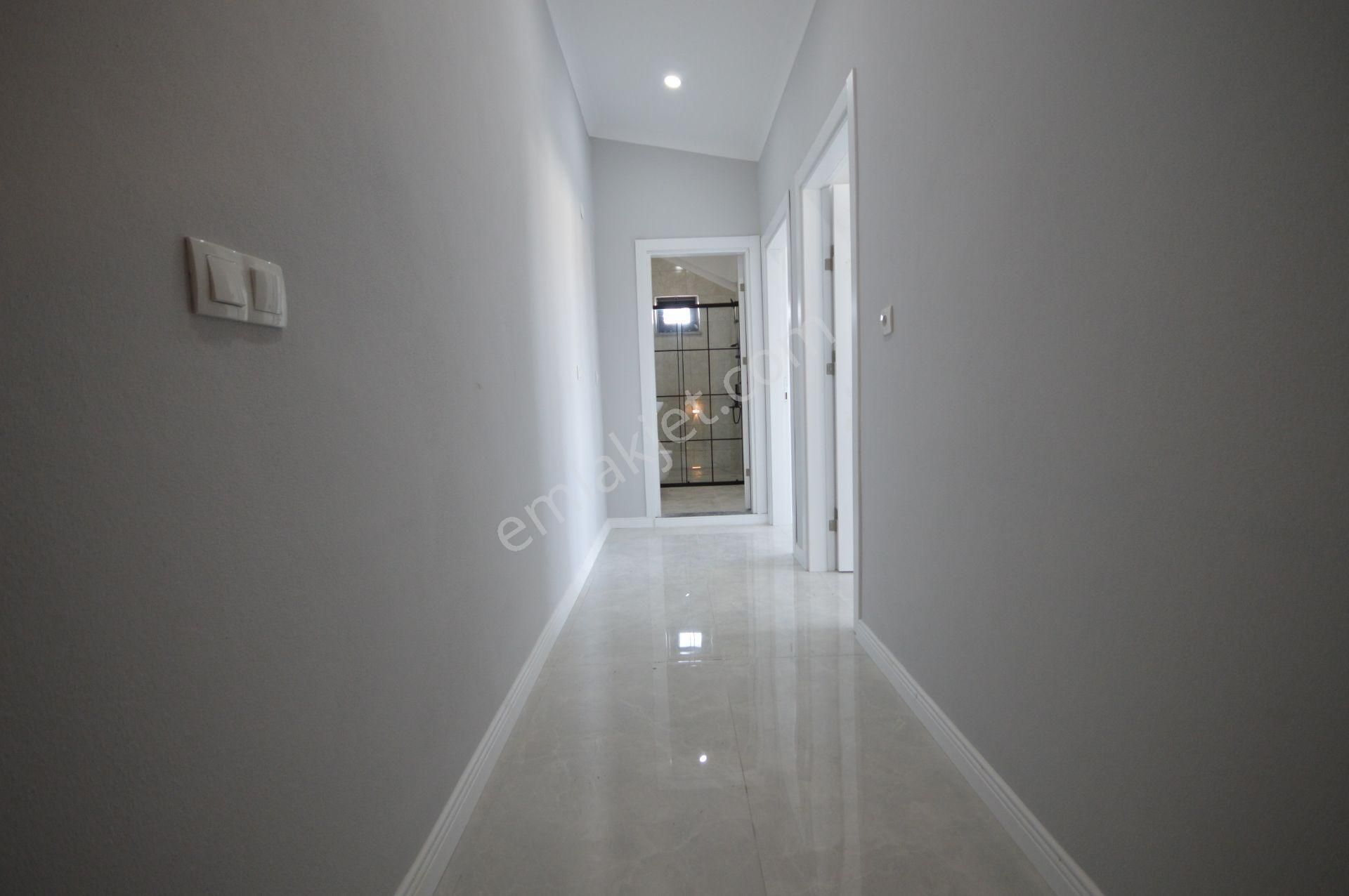 Kocaali De Bahçeli, Taş Detaylı Şık 4+1 Villa - Görsel 23