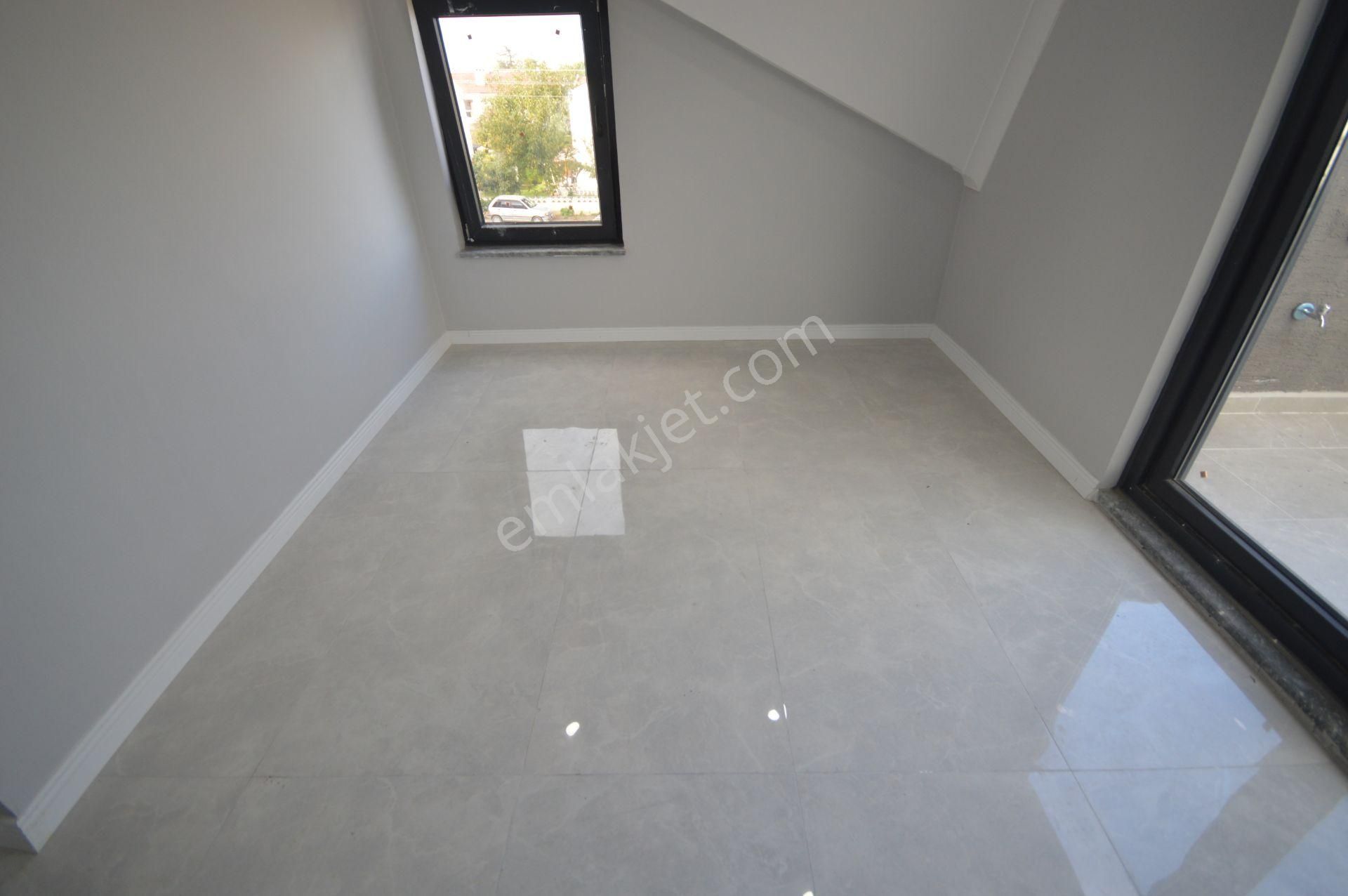 Kocaali De Bahçeli, Taş Detaylı Şık 4+1 Villa - Görsel 26