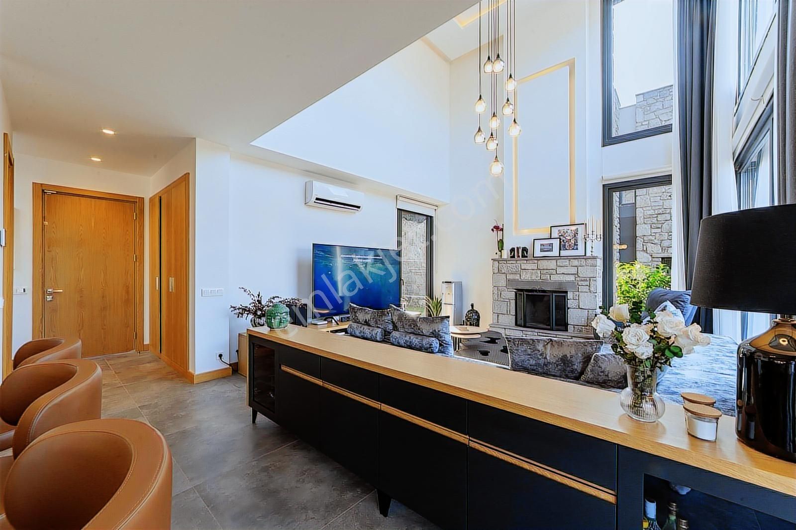 Bodrum Torba'da 695 M2 Arazi İçinde 134 M2 Brüt Satılık Villa - Görsel 3