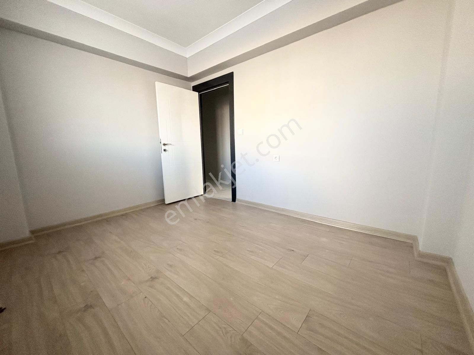 3+1 Sıfır Giriş Menderes Te Fırsat - Görsel 18