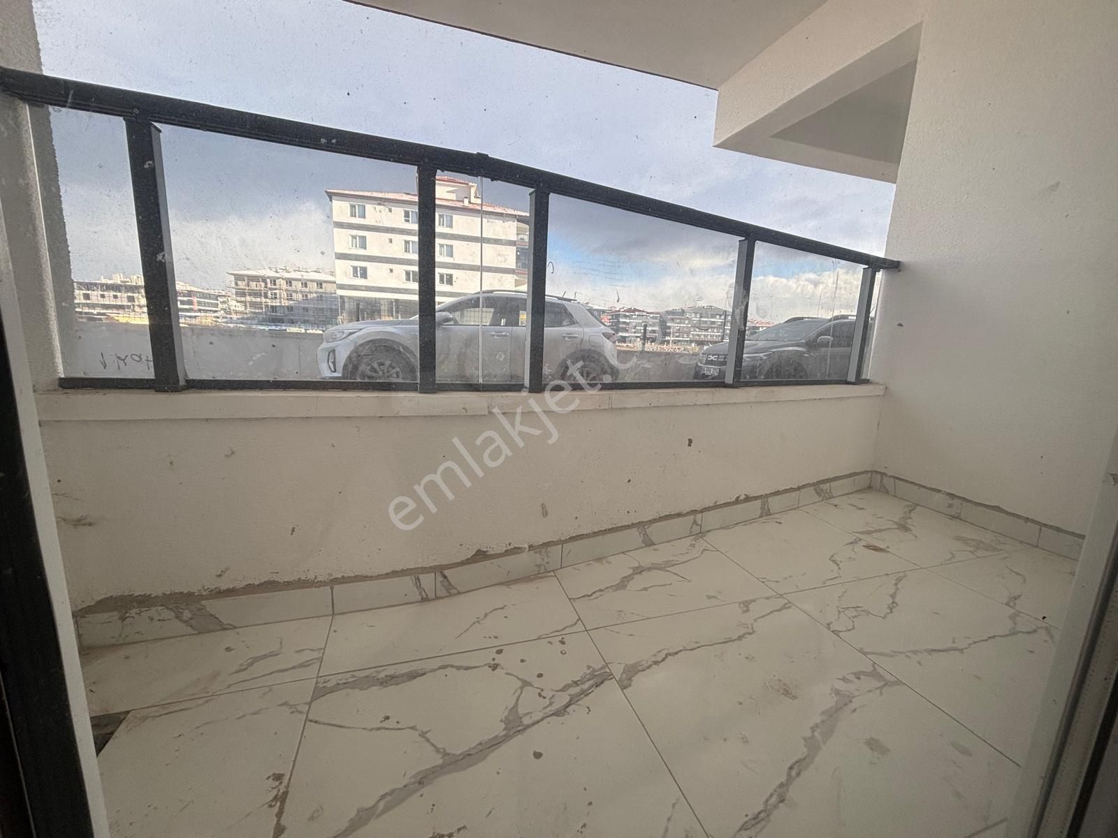 3+1 Sıfır Giriş Menderes Te Fırsat - Görsel 12