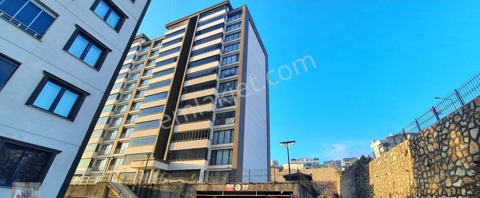 Kaşıkçıbağları Mah. Seven Towers Ta Satılık 4+1 Daire