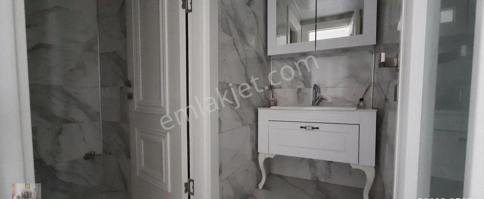 Kaşıkçıbağları Mah. Seven Towers Ta Satılık 4+1 Daire - Görsel 25