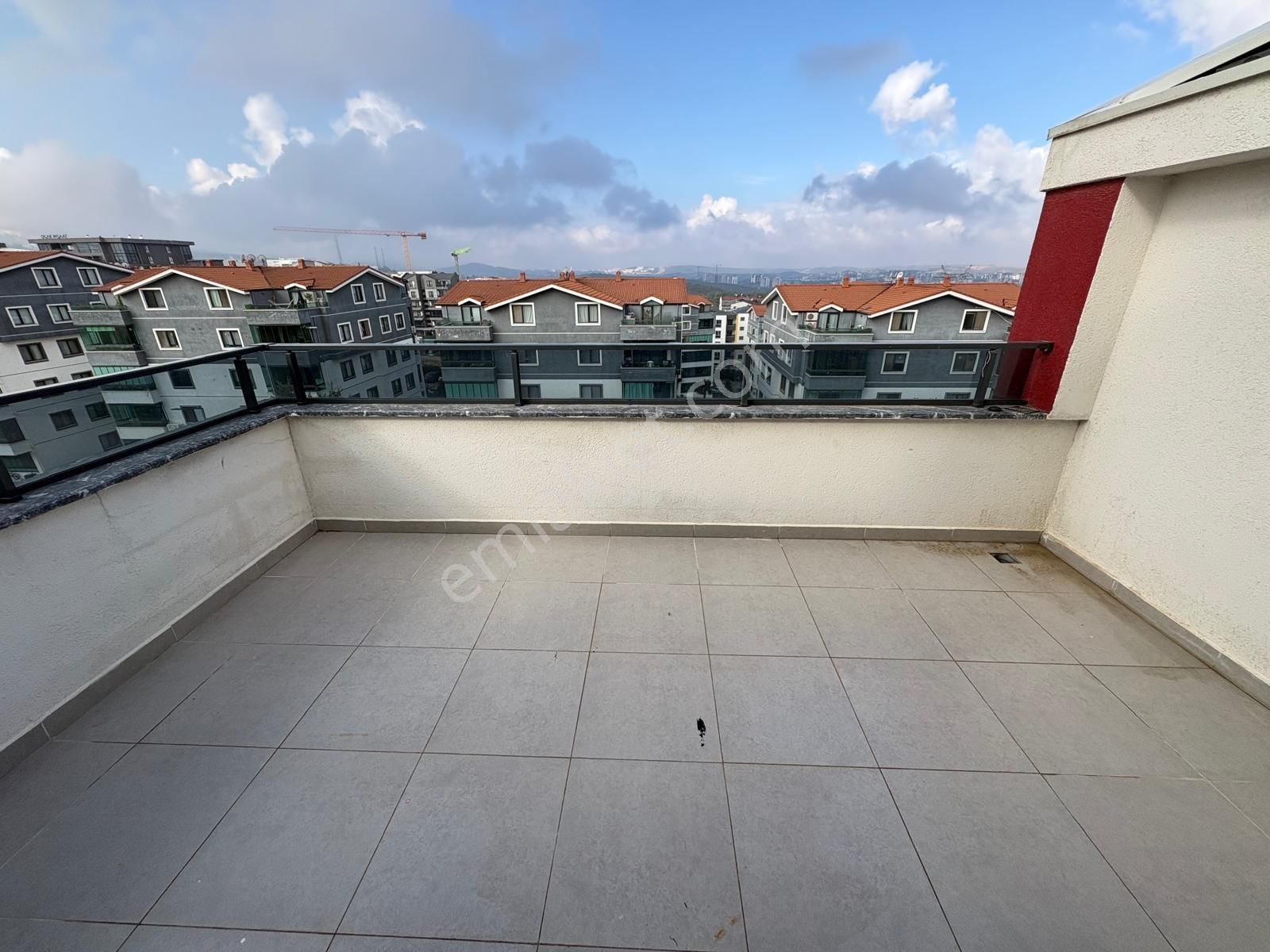 Kayapada Havuzlu Sitede 3+1 Teraslı Eşyalı Kiralık Dubleks Daire - Görsel 25