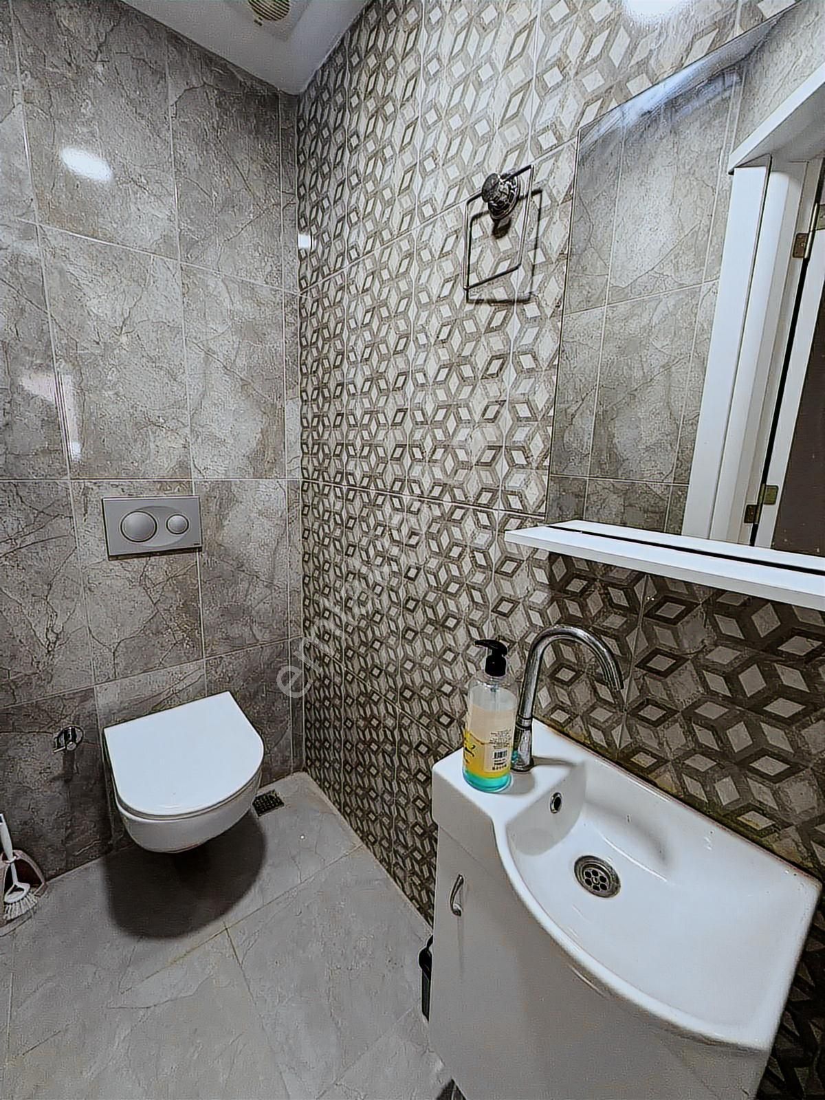 Kayapada Havuzlu Sitede 3+1 Teraslı Eşyalı Kiralık Dubleks Daire - Görsel 24
