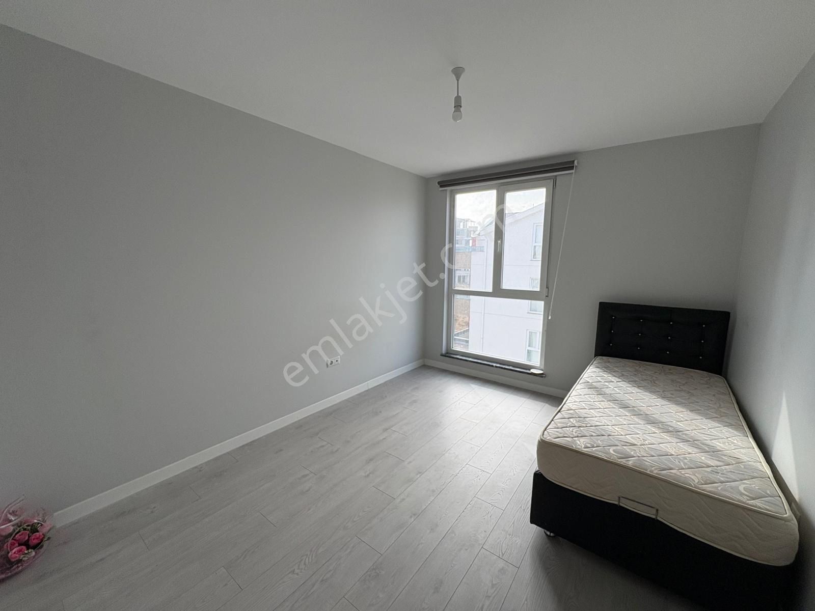 Kayapada Havuzlu Sitede 3+1 Teraslı Eşyalı Kiralık Dubleks Daire - Görsel 31