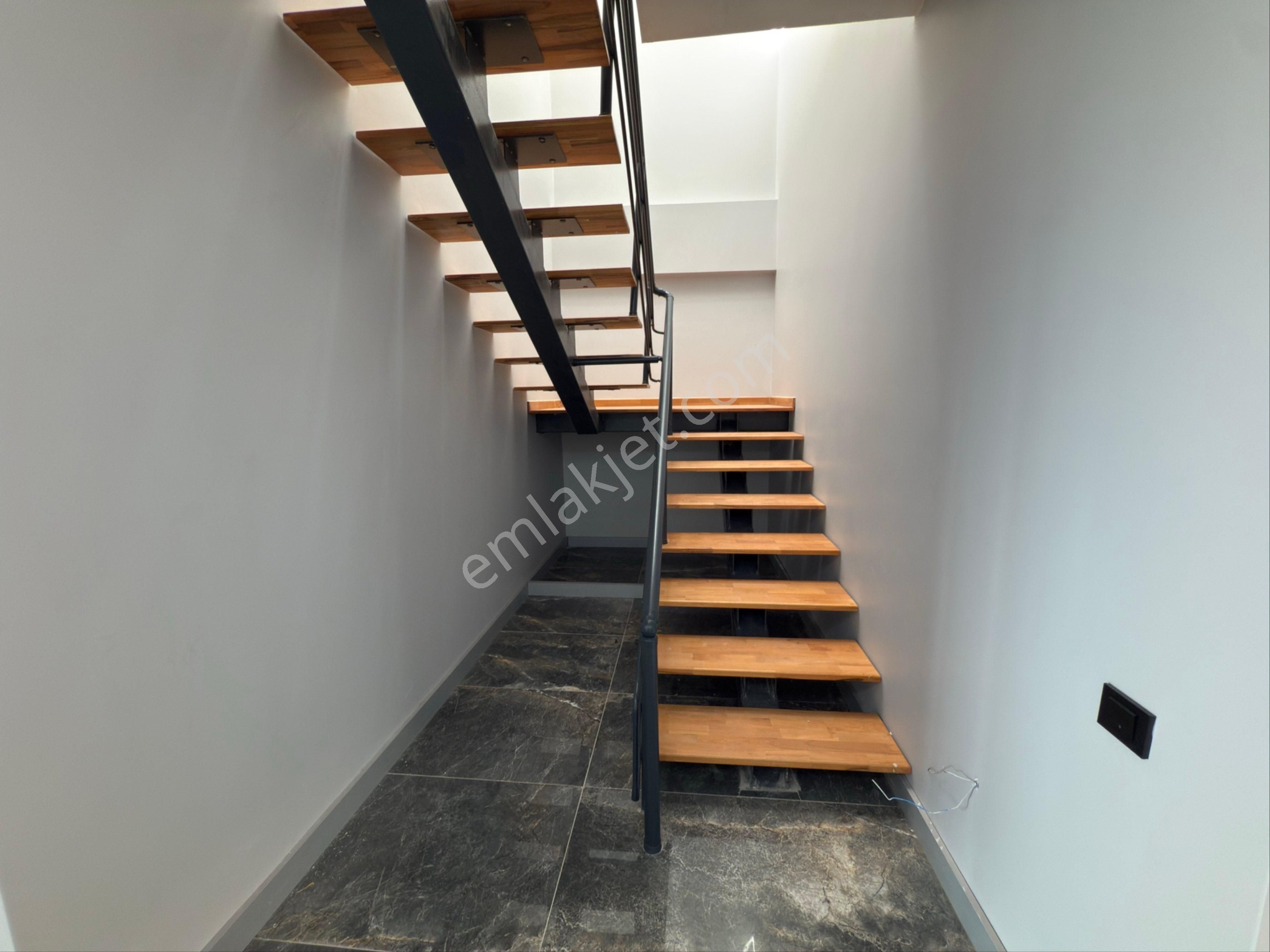 Arve'den Yenişehirin Kalbinde Ultra Lüks 5+1 Havuzlu Villa - Görsel 10