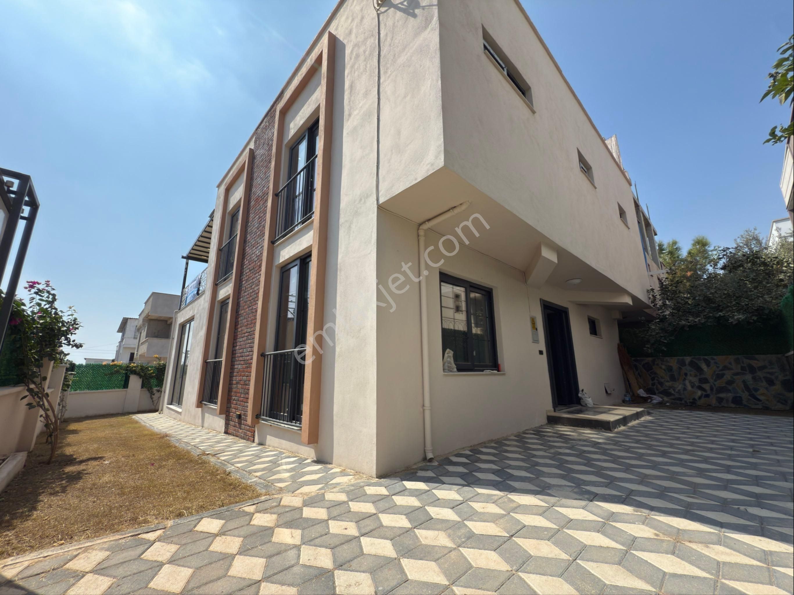 Arve'den Yenişehirin Kalbinde Ultra Lüks 5+1 Havuzlu Villa - Görsel 33