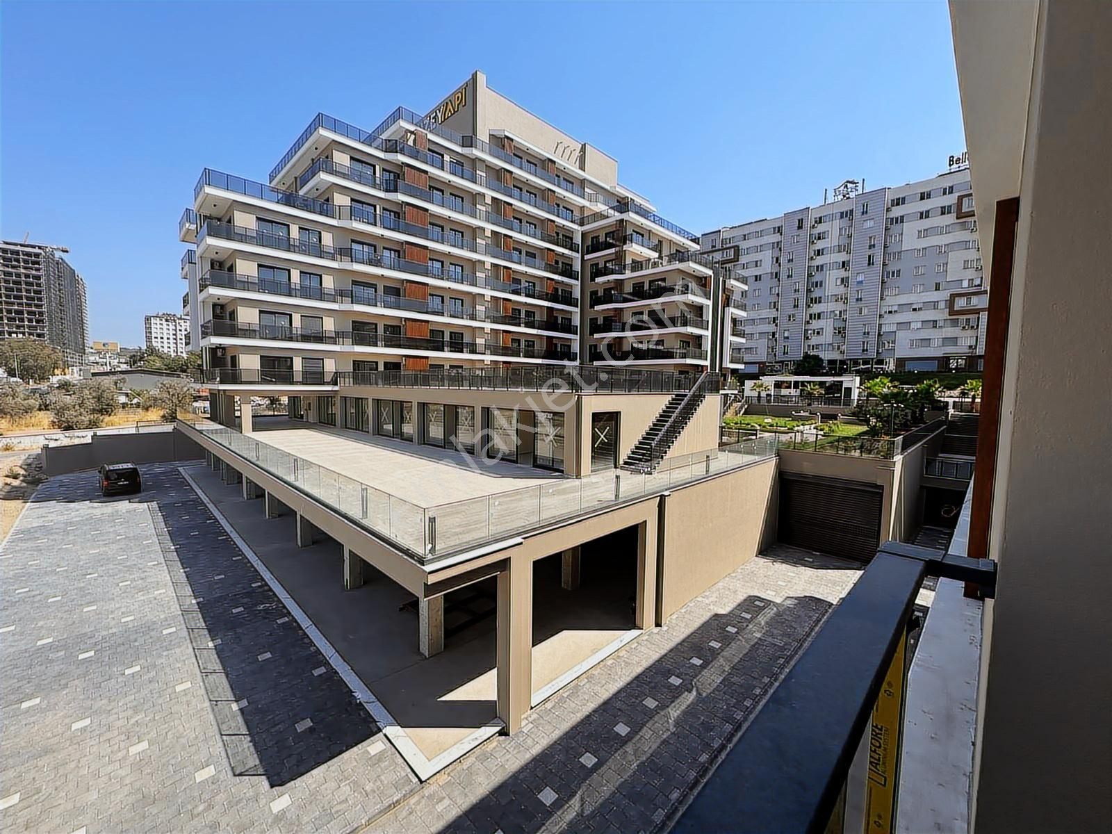 Emlak Buraya/ İzmir Buca Yeni Havuzlu Sitede 1+1 Satılık Daire - Görsel 5