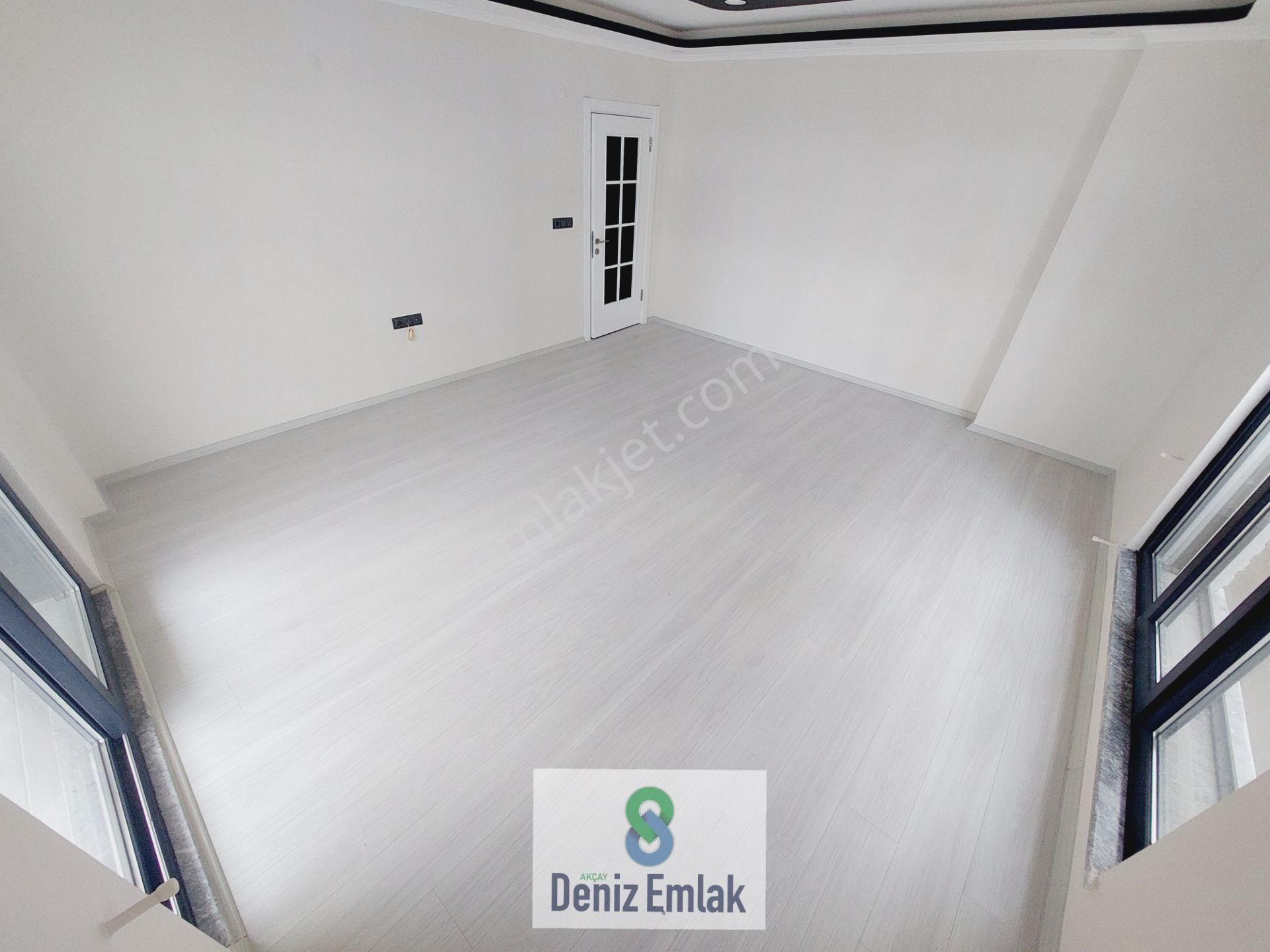Denizden Akçayda Öncephe Arakat Ebeveynli Satılık 2+1 Daire. - Görsel 32