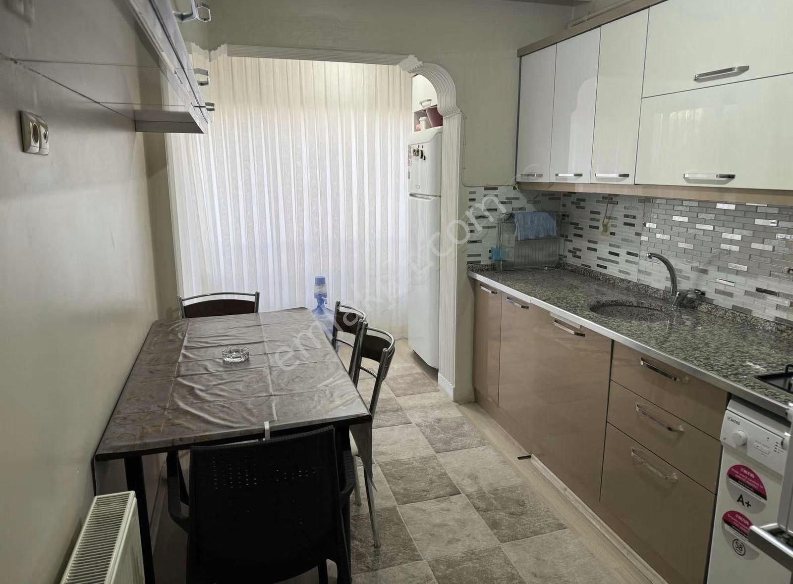 Dostlardan Efendi Mahallesinde Öğretmenler Parkı Yakını Daire - Görsel 19