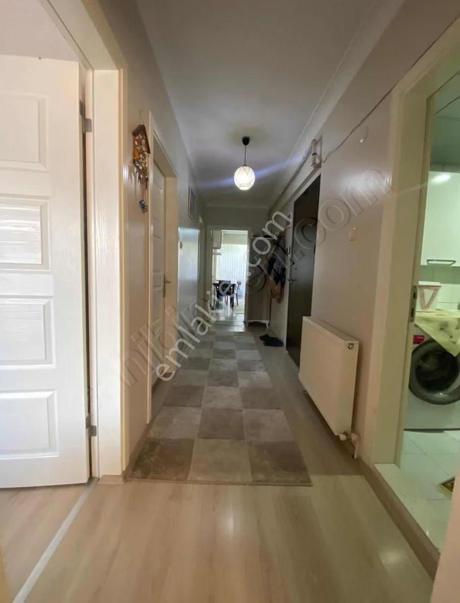 Dostlardan Efendi Mahallesinde Öğretmenler Parkı Yakını Daire - Görsel 2