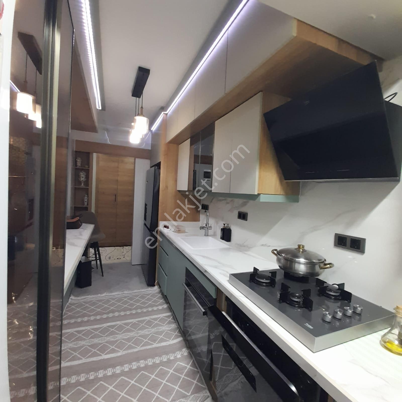 Didim Efelerde Full Yapılı 3+1 Ayrı Mutfak Daire