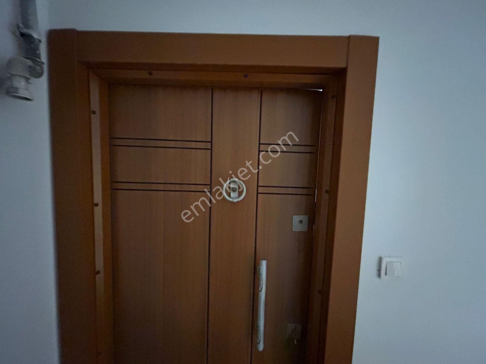 Turyaptan Sultaniyede Geniş Sıfır 3+1 Daire - Görsel 6