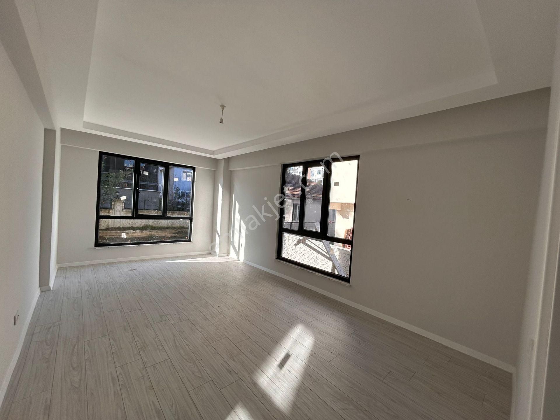 Turyaptan Sultaniyede Geniş Sıfır 3+1 Daire - Görsel 23