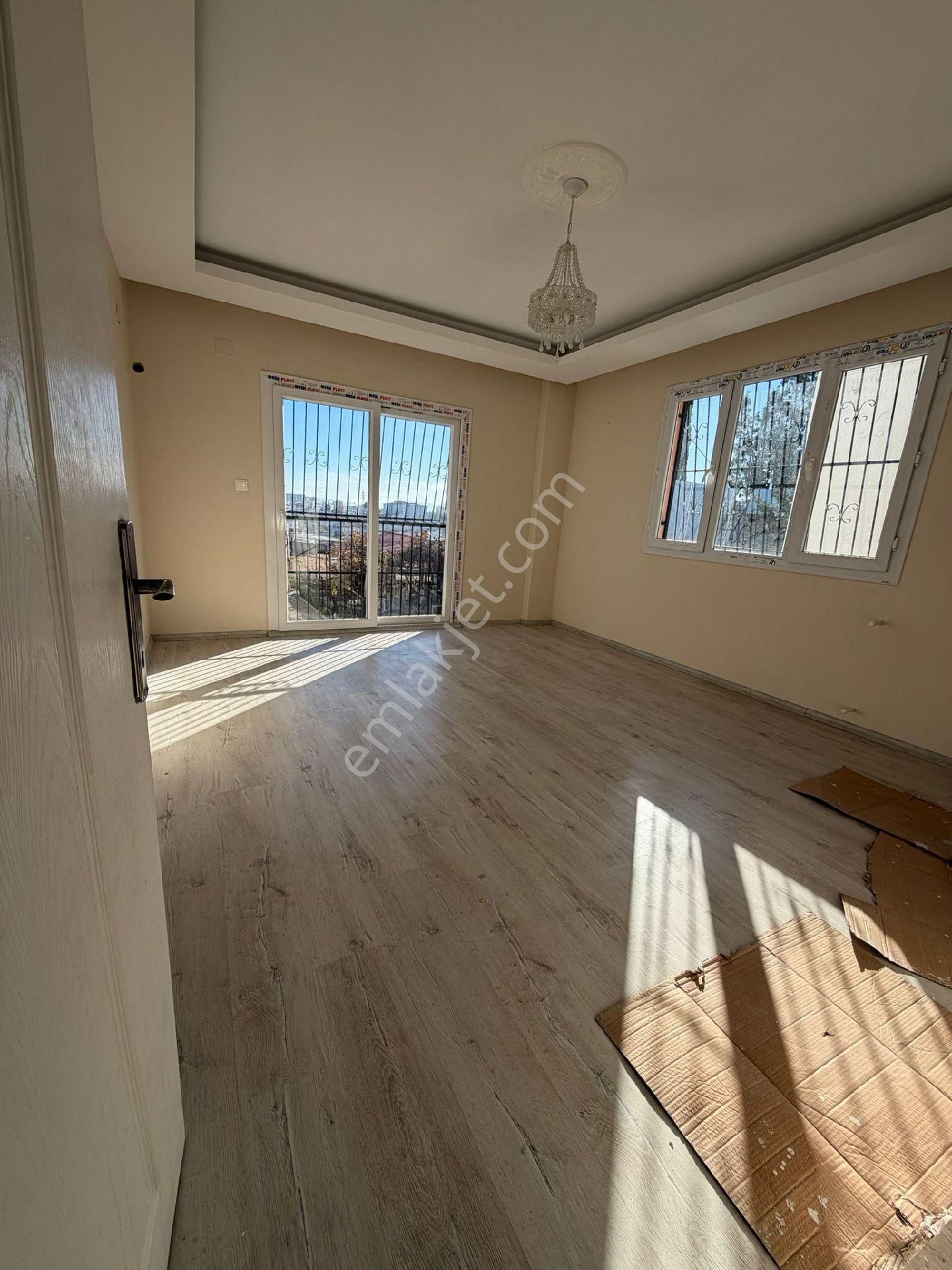 Esentepe Mh 3+1 K.mutfak Dilek Atlıg Caddesi Üzerinde - Görsel 4