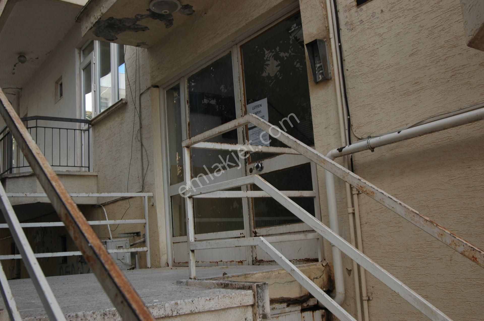 Antalya Muratpaşa Soguksu 1 Kat 3+1 125m2 23.000tl - Görsel 19