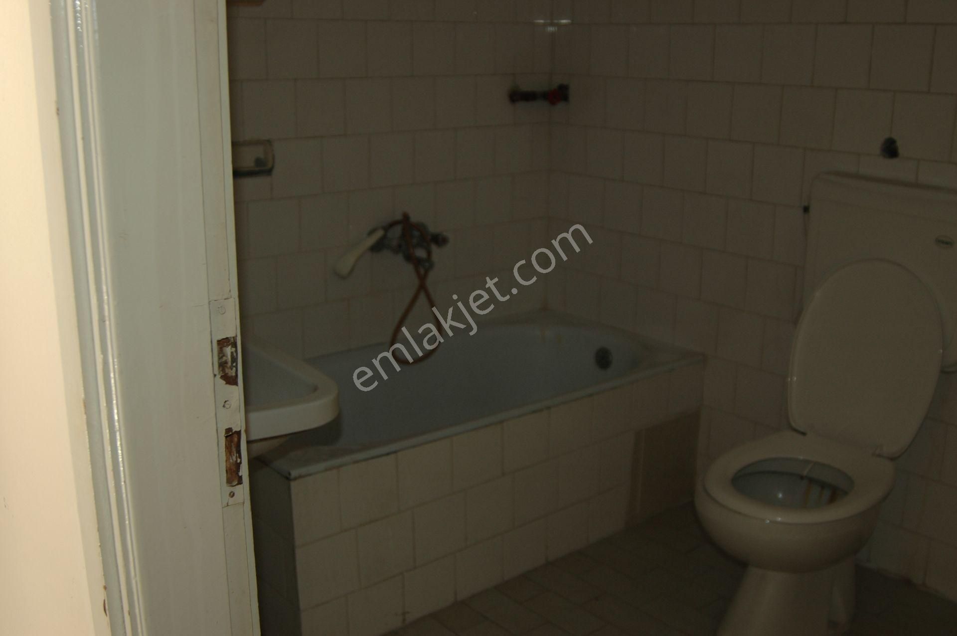 Antalya Muratpaşa Soguksu 1 Kat 3+1 125m2 23.000tl - Görsel 16