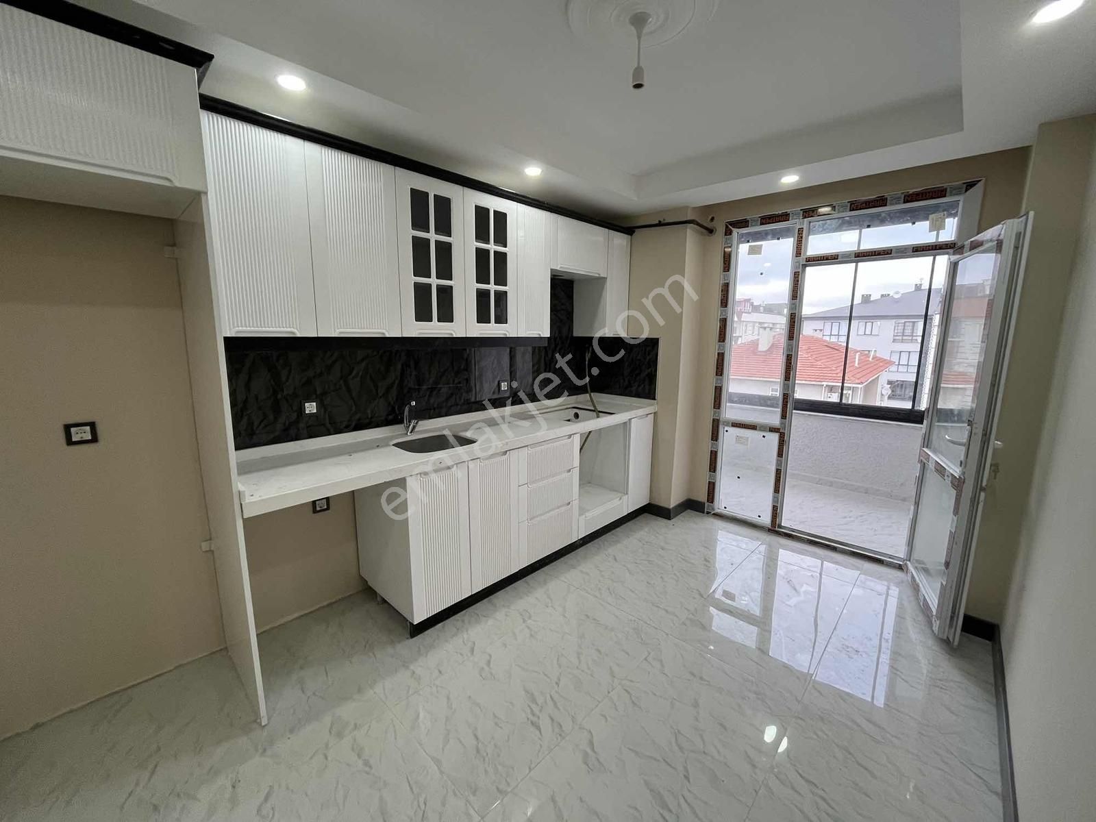 |osmanlı|okullarbölgesi Cam Balkon Kombi Hediyeli Sıfır Lüks 3+1