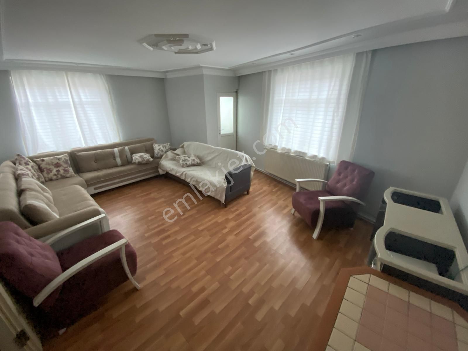 Erpay İnşattan Uğurmumcu Mahllesinde Girişi Ayrı Dubleks