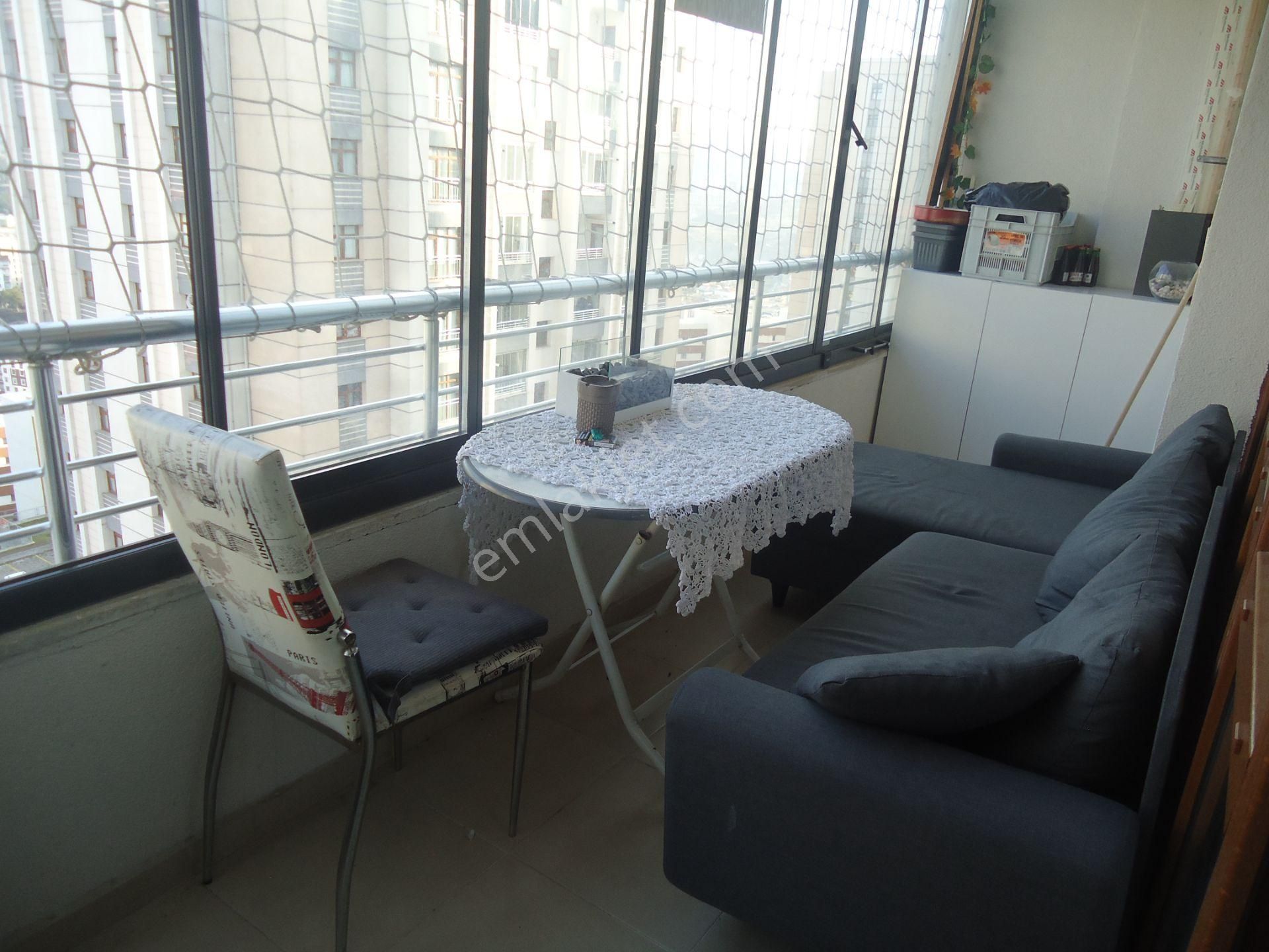 Krc'den Merkezi Konumda Manzaralı Katta Satılık 4+1 Daire - Görsel 16