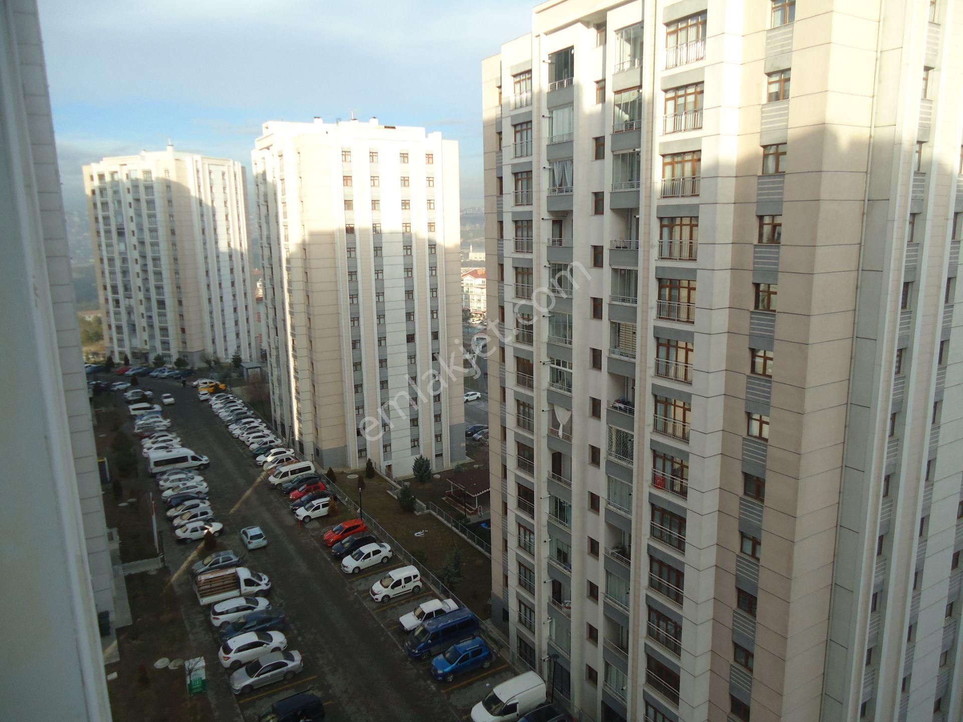 Krc'den Merkezi Konumda Manzaralı Katta Satılık 4+1 Daire - Görsel 28