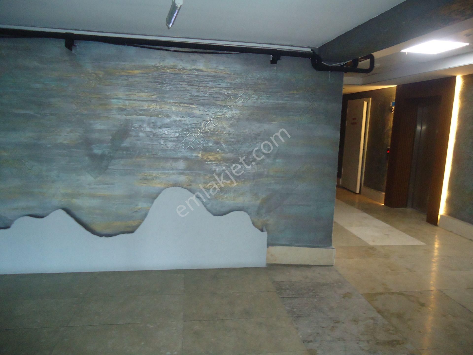 Krc'den Merkezi Konumda Manzaralı Katta Satılık 4+1 Daire - Görsel 32