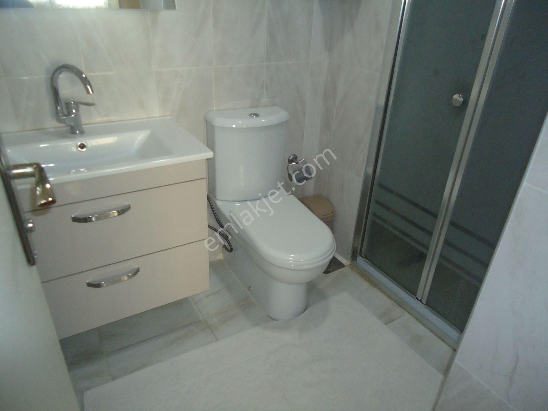 Krc'den Merkezi Konumda Manzaralı Katta Satılık 4+1 Daire - Görsel 19