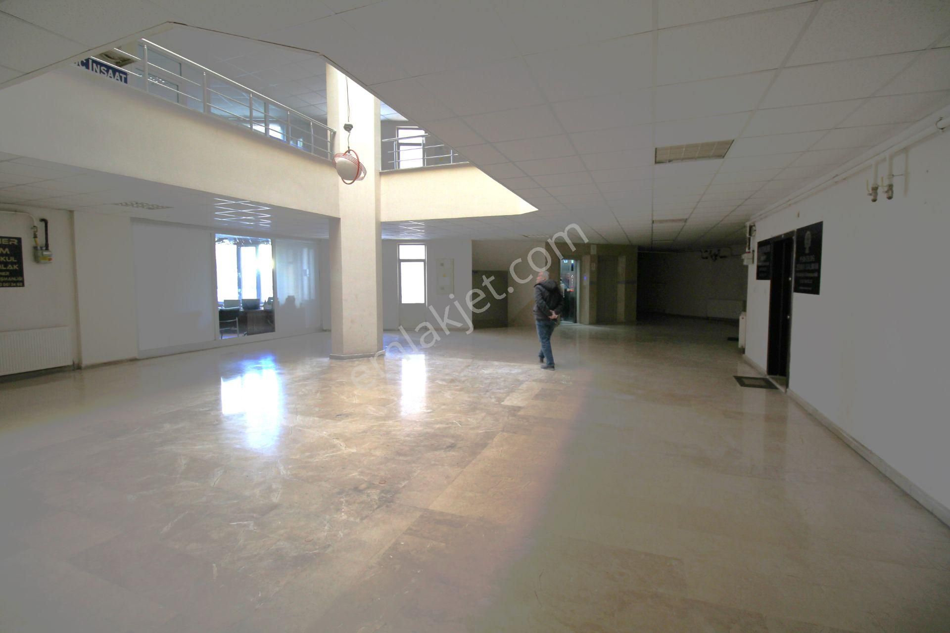 Aksaray Taşpazar Merkezde Kurşunlu Cami Arkası Satılık 2+1 Ofis - Görsel 6