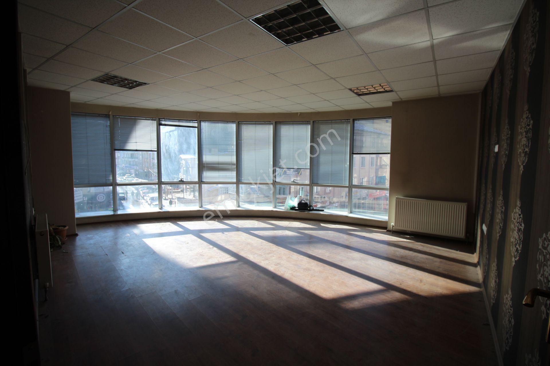 Aksaray Taşpazar Merkezde Kurşunlu Cami Arkası Satılık 2+1 Ofis - Görsel 12