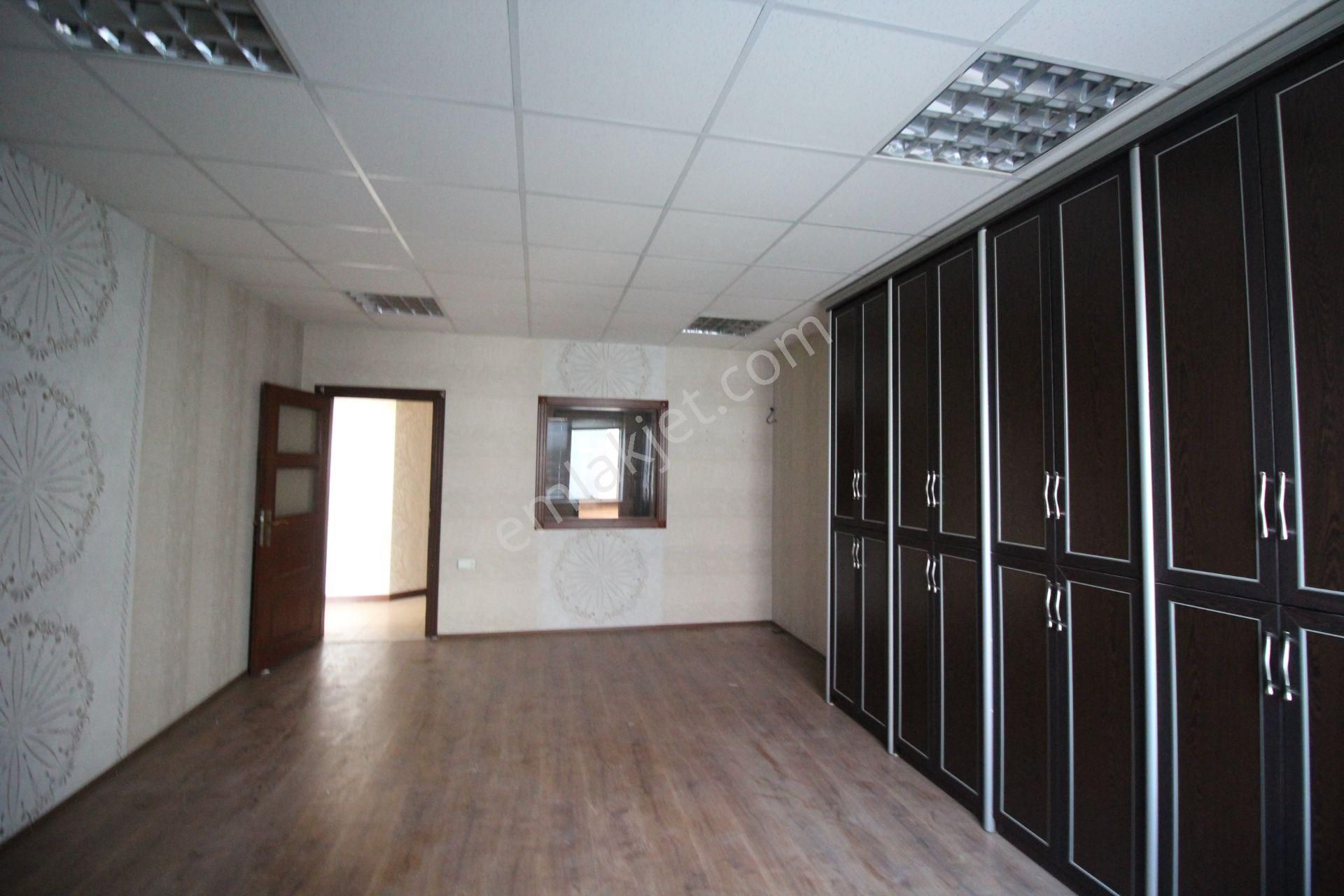 Aksaray Taşpazar Merkezde Kurşunlu Cami Arkası Satılık 2+1 Ofis - Görsel 18