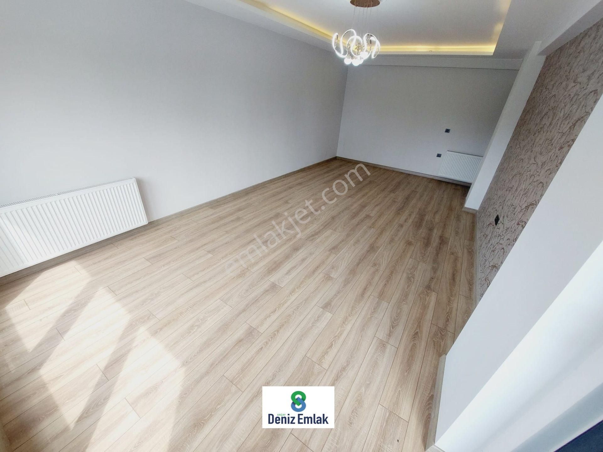 Denizden Akçayda Öncephe Arakat Kapalı Mutfak Satılık 3+1 Daire. - Görsel 26