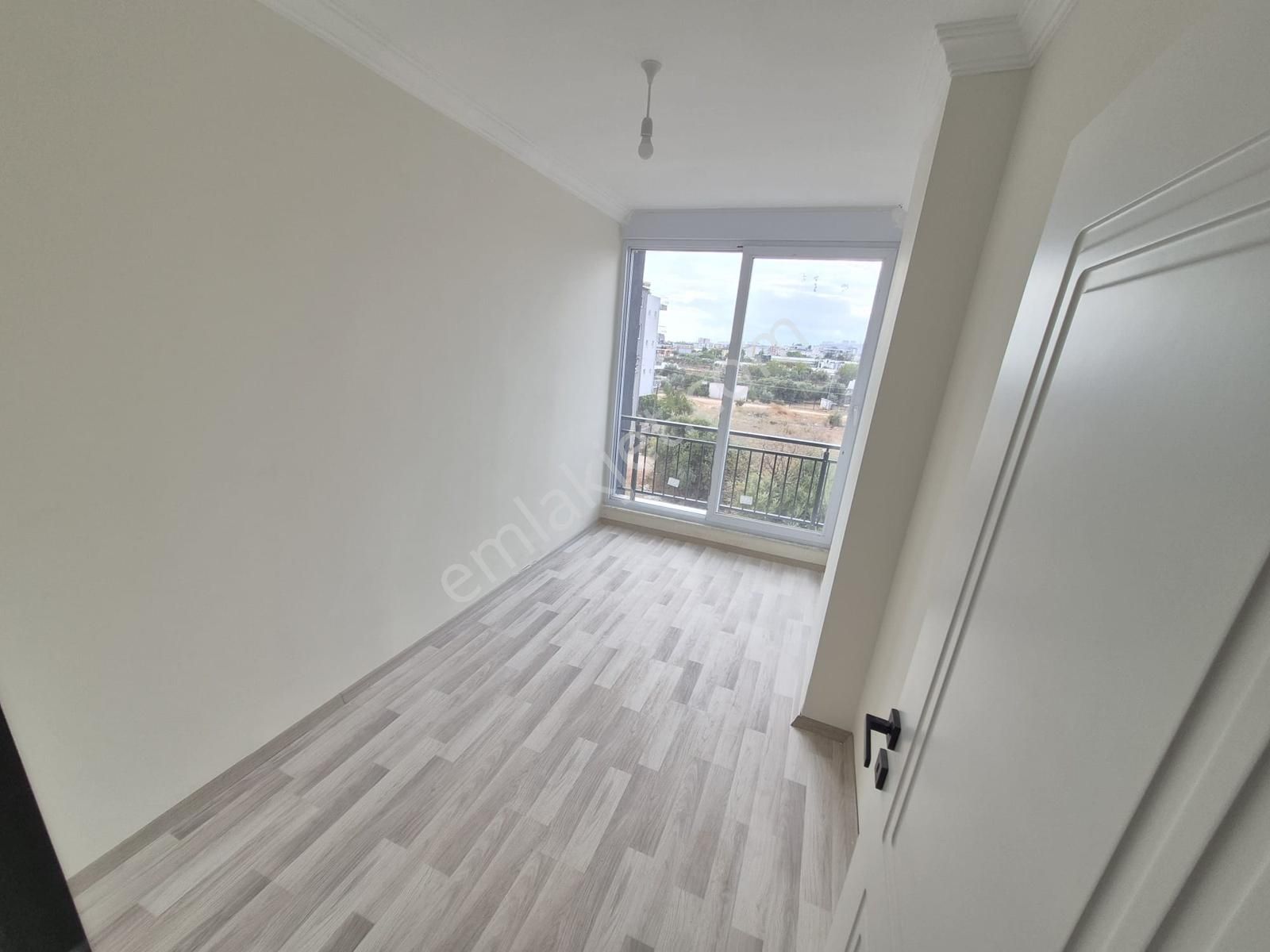 Varsak Demirel Mahallesinde Satılık Sıfır 2+1 Arakat Daire - Görsel 9