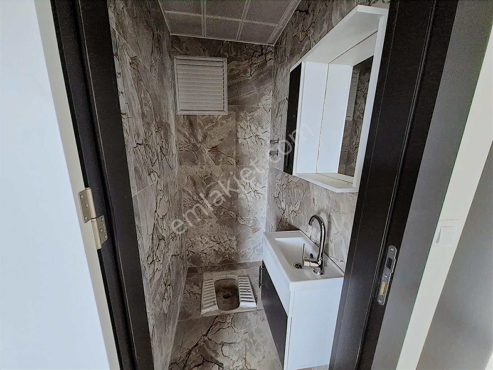 Varsak Demirel Mahallesinde Satılık Sıfır 2+1 Arakat Daire - Görsel 12