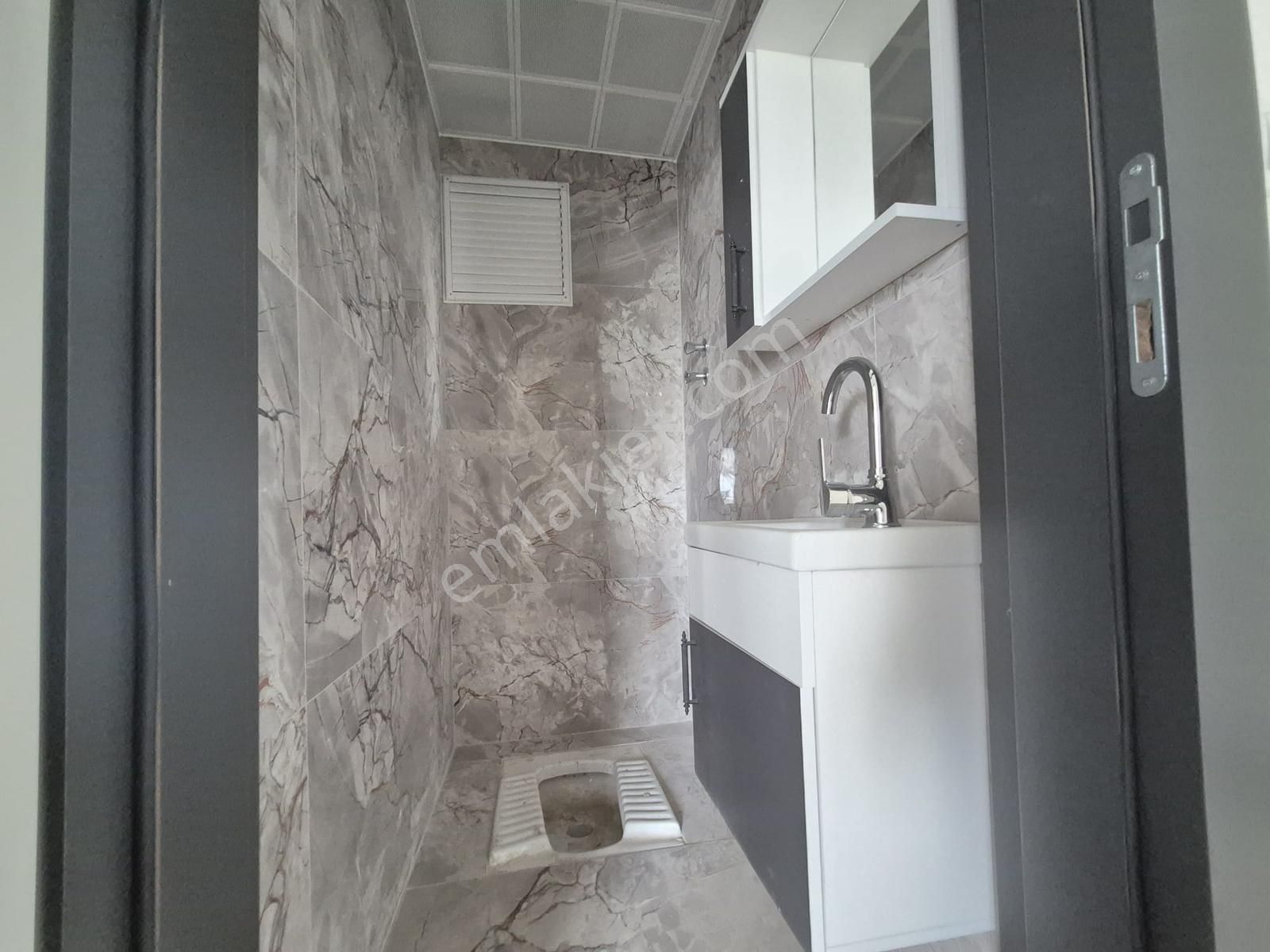 Varsak Demirel Mahallesinde Satılık Sıfır 2+1 Arakat Daire - Görsel 11