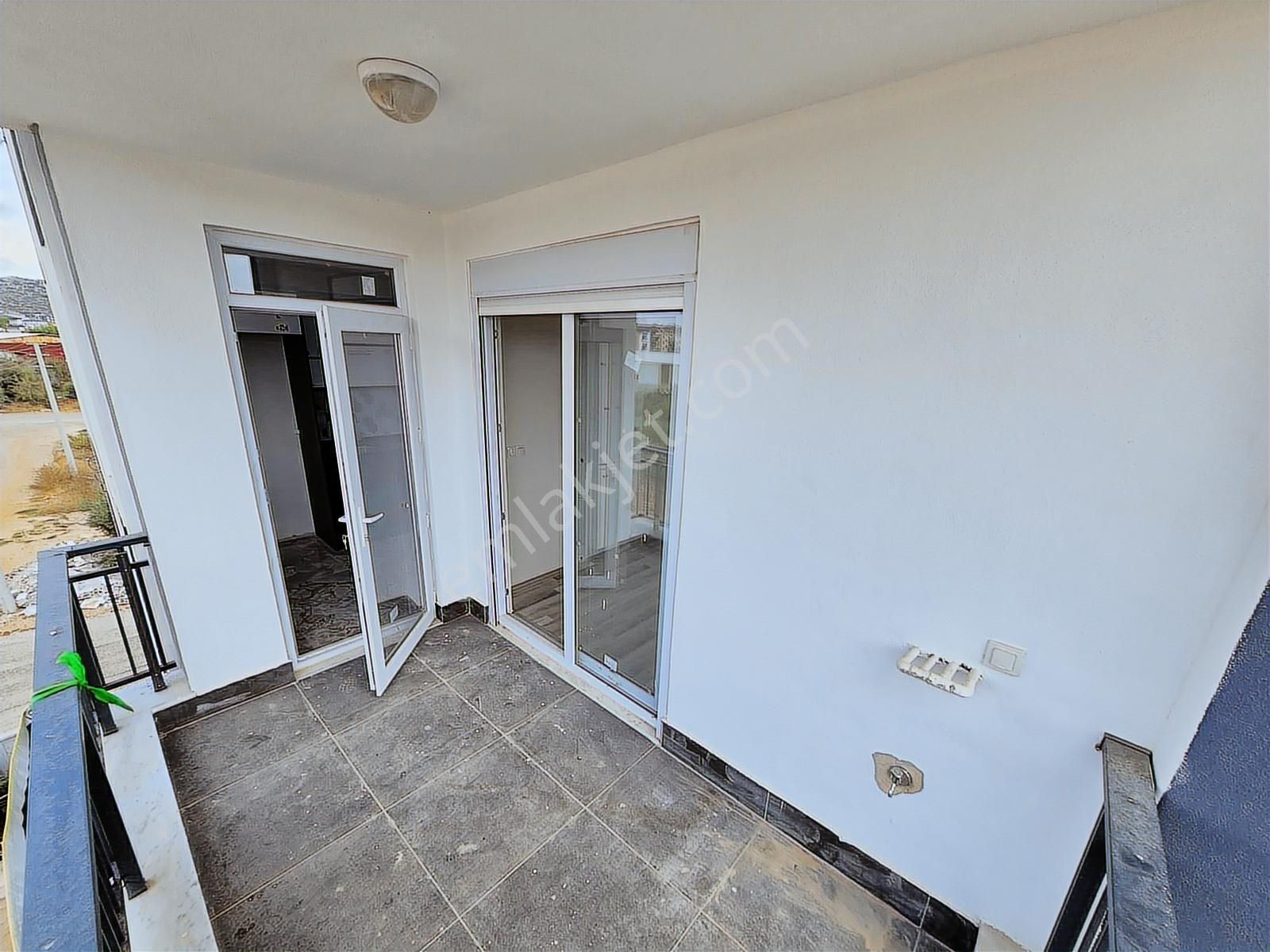 Varsak Demirel Mahallesinde Satılık Sıfır 2+1 Arakat Daire - Görsel 16