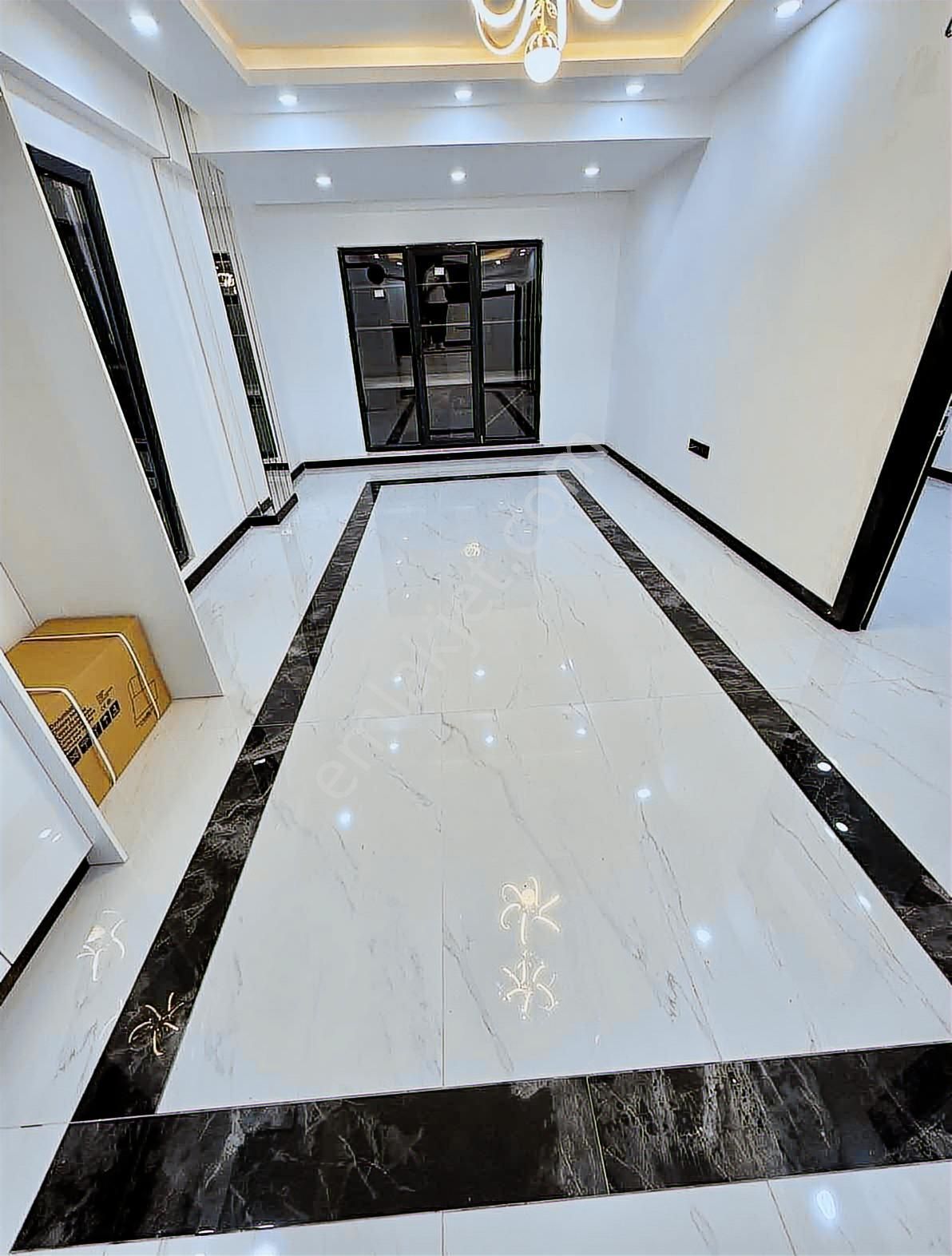 Satılık Lüks Daire - Görsel 2