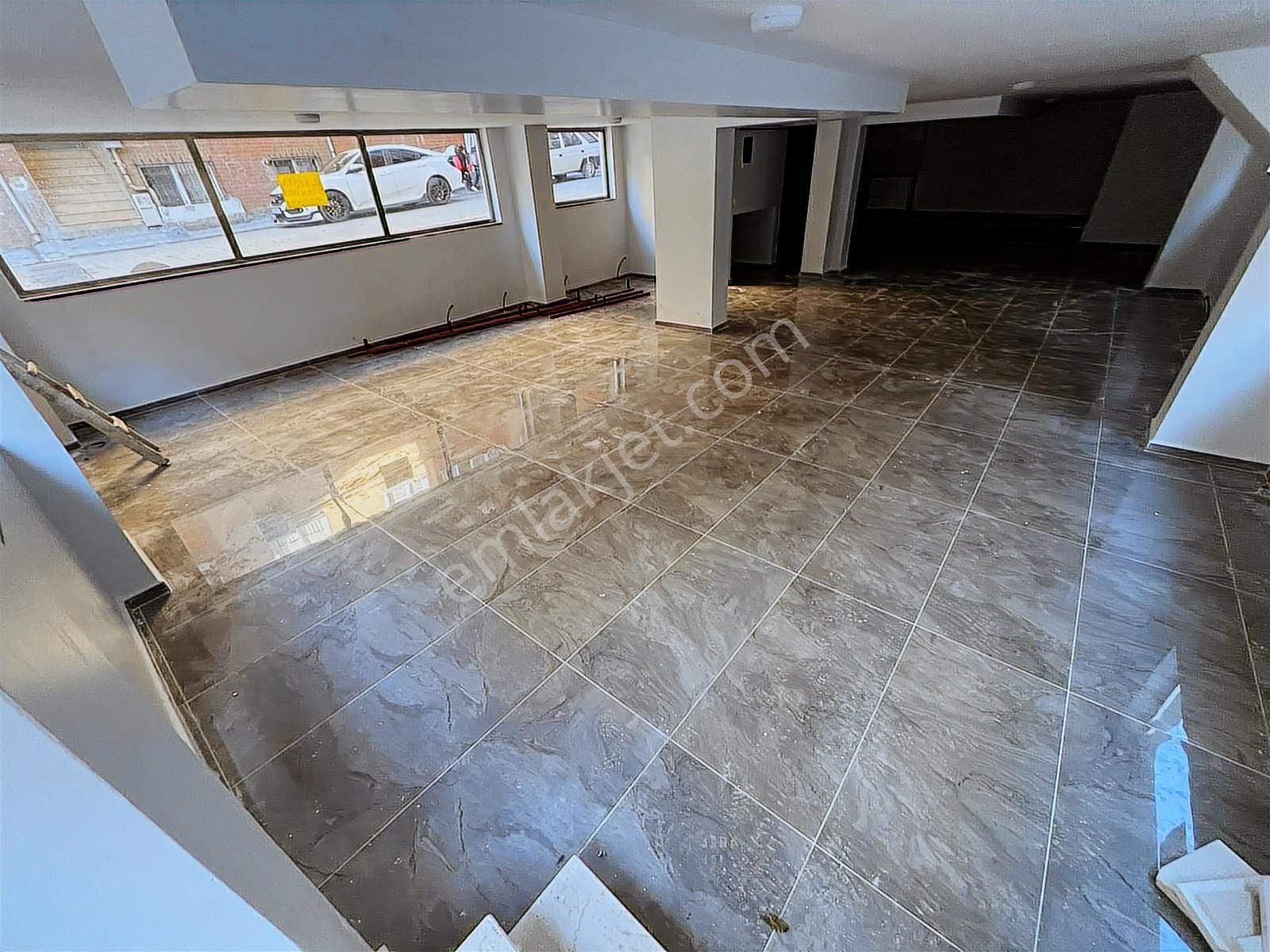 Aydın İnş. İsmetpaşa Mh. 170m2 30 Bin Kira Getirili Dükkan - Görsel 4