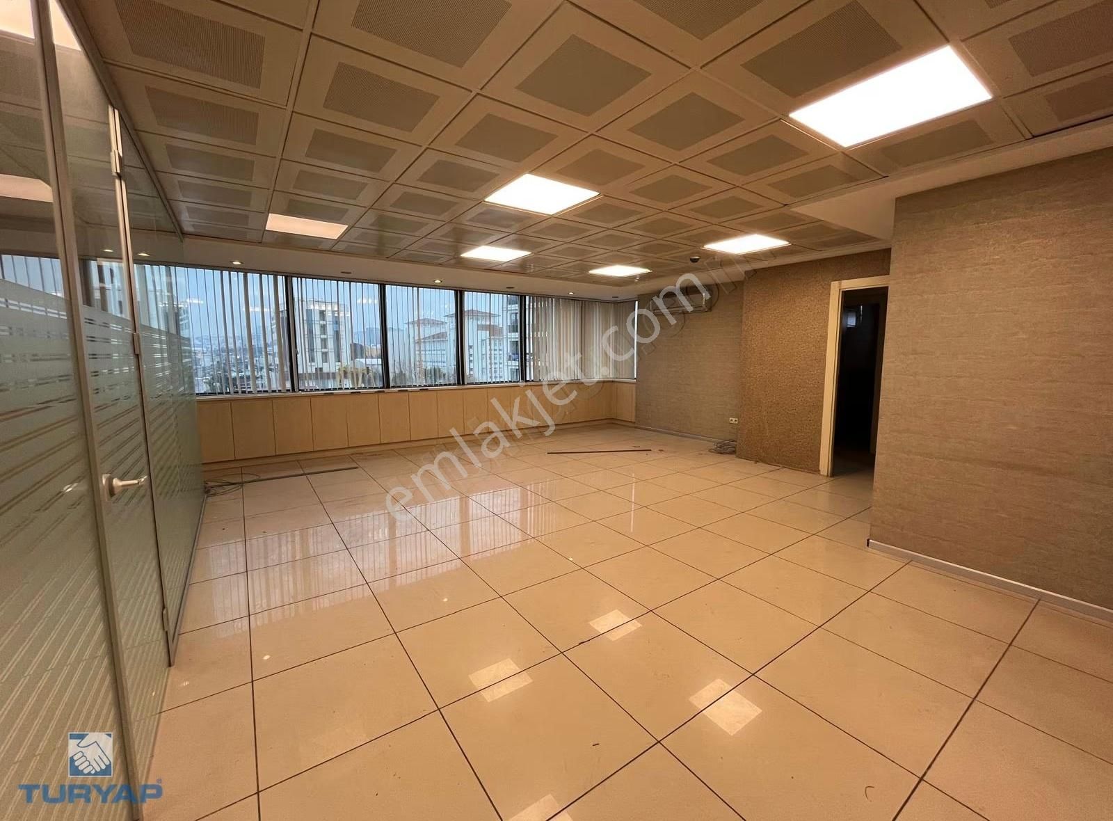 Turyap'tan Cadde Üzerinde 135m2 Geniş 3+1 Ofis