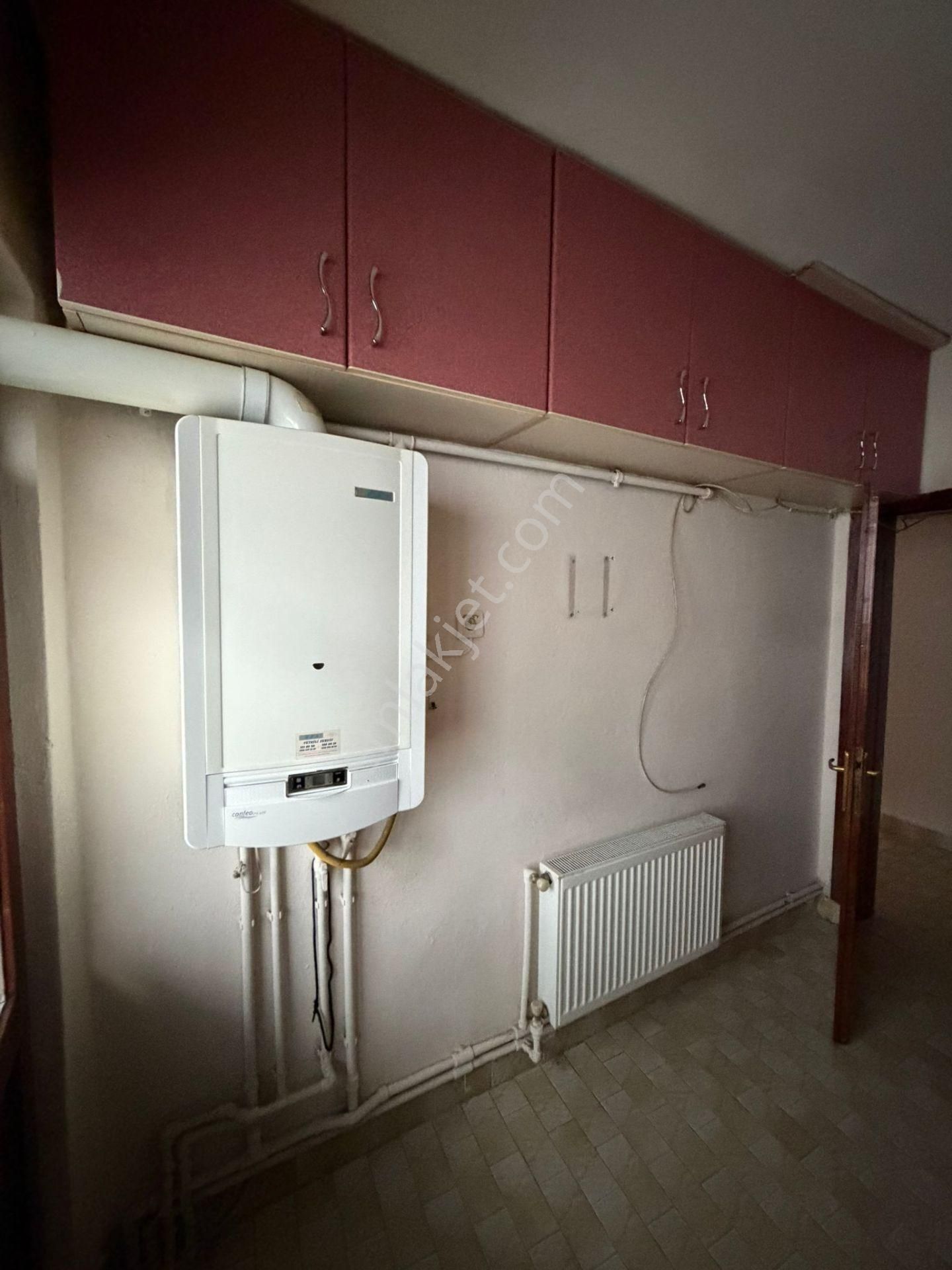 Akarbaşı Mahallesi’nde Merkezi Konumda Kiralık 3+1 Daire - Görsel 12