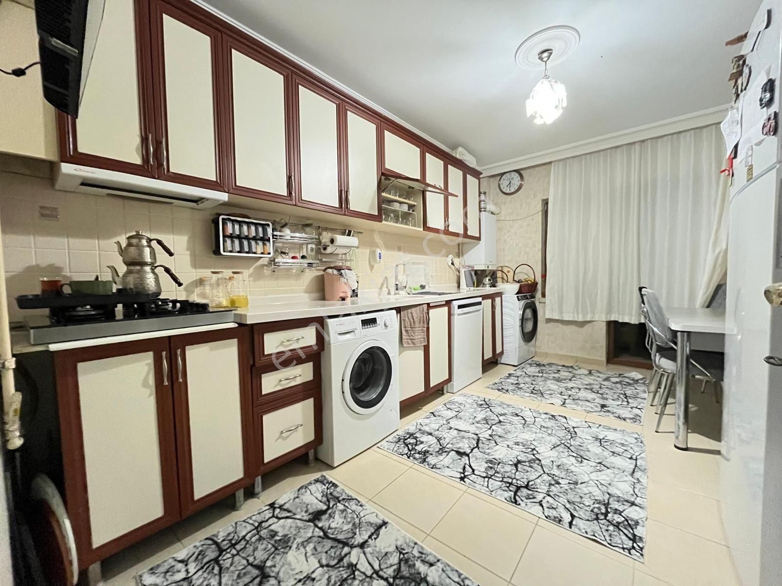 Özdemir Emlak,tan Yeşilbayır Cadde Dibi Masrafsız 3+1daire - Görsel 15