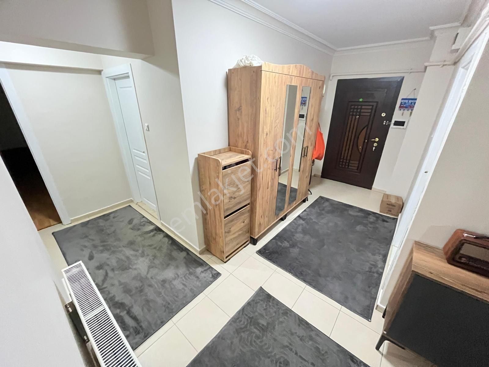 Özdemir Emlak,tan Yeşilbayır Cadde Dibi Masrafsız 3+1daire - Görsel 13