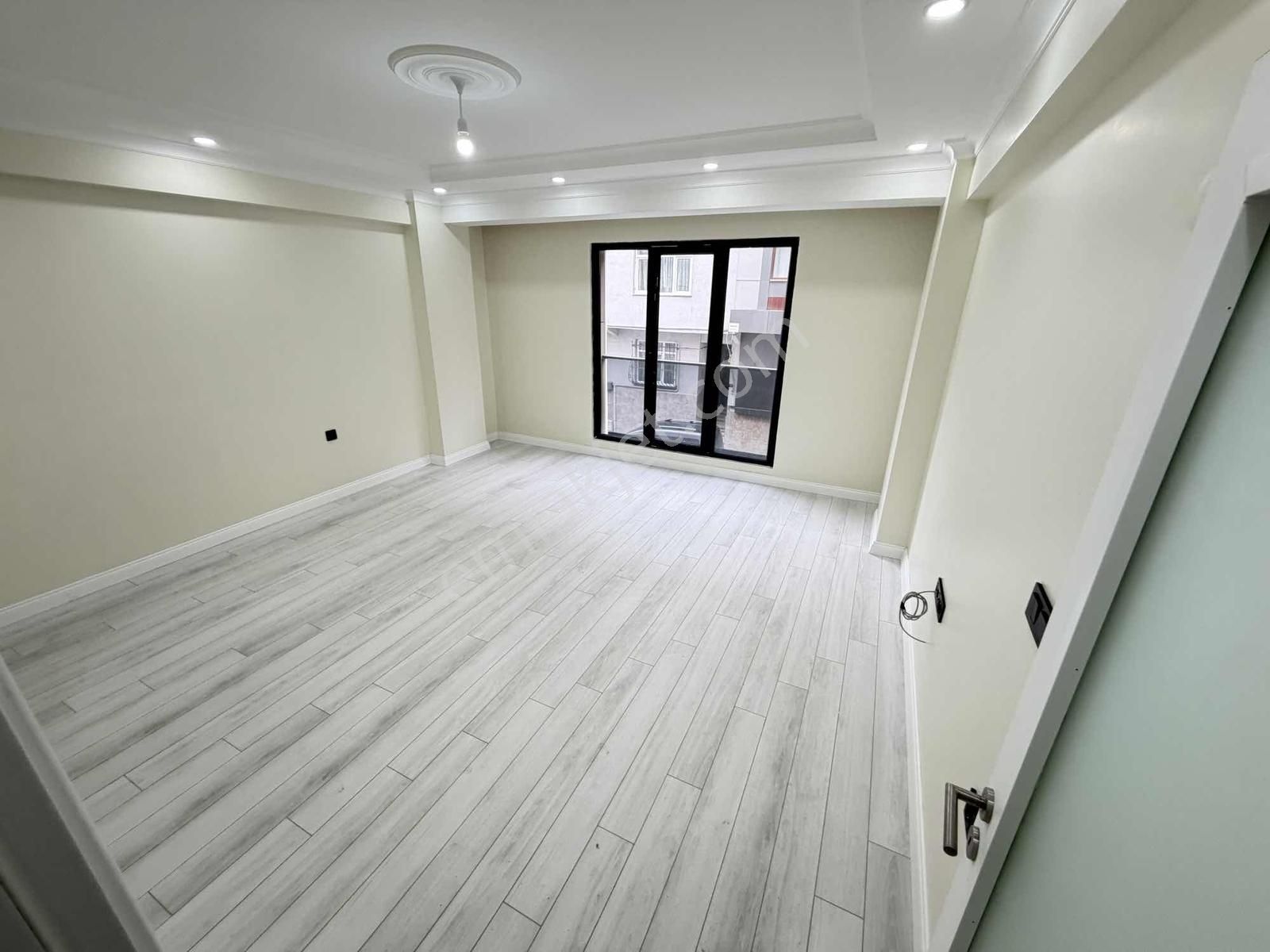 Aydın İnş. Tramvaya Komşu 2+1 Sıfır Tapu Masrafsız Lüx Daire - Görsel 4