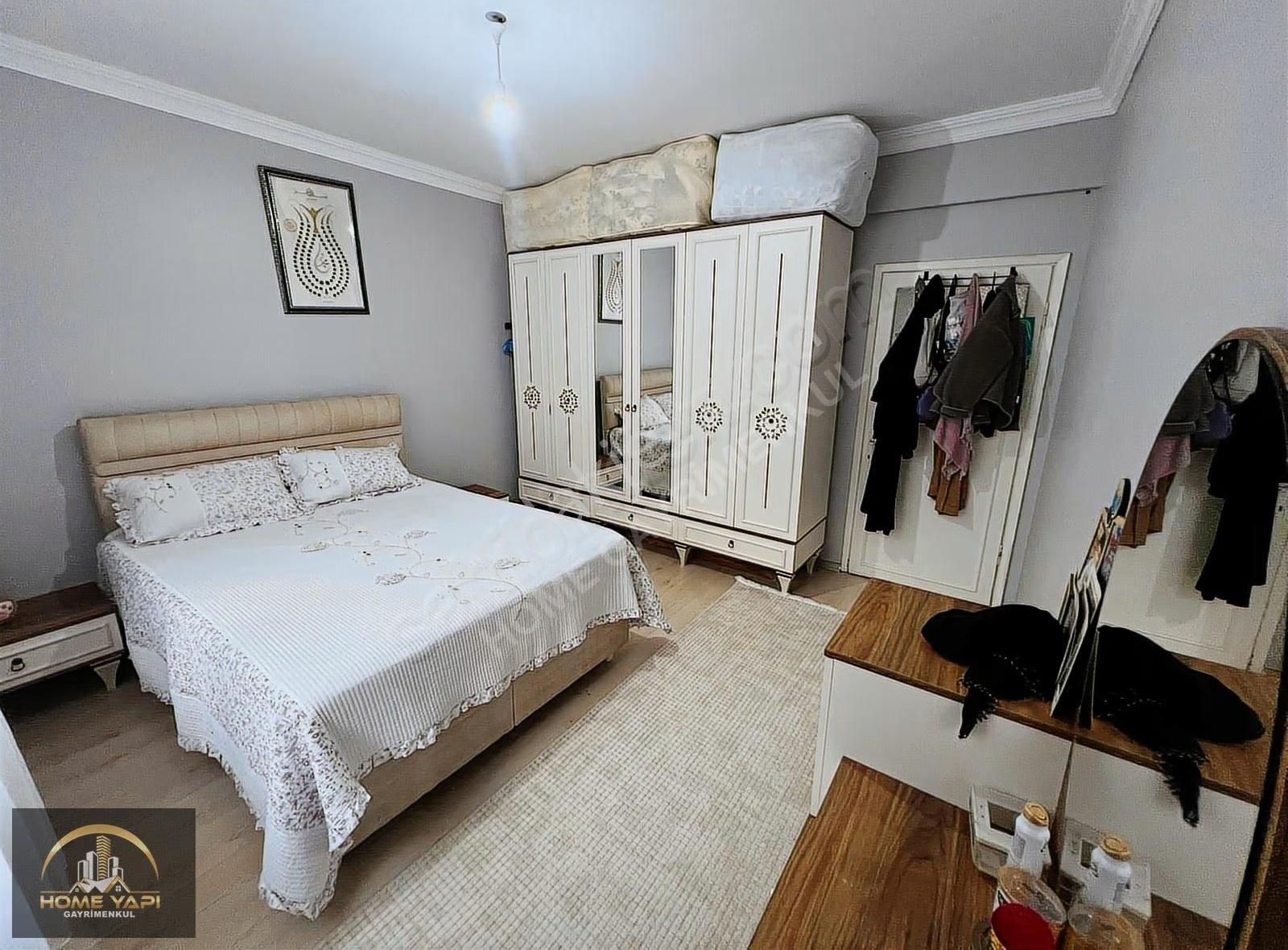 Home'dan Ordu Cad Dibinde Acil Satılık 2+1 90m² Ara Kat Daire..! - Görsel 11